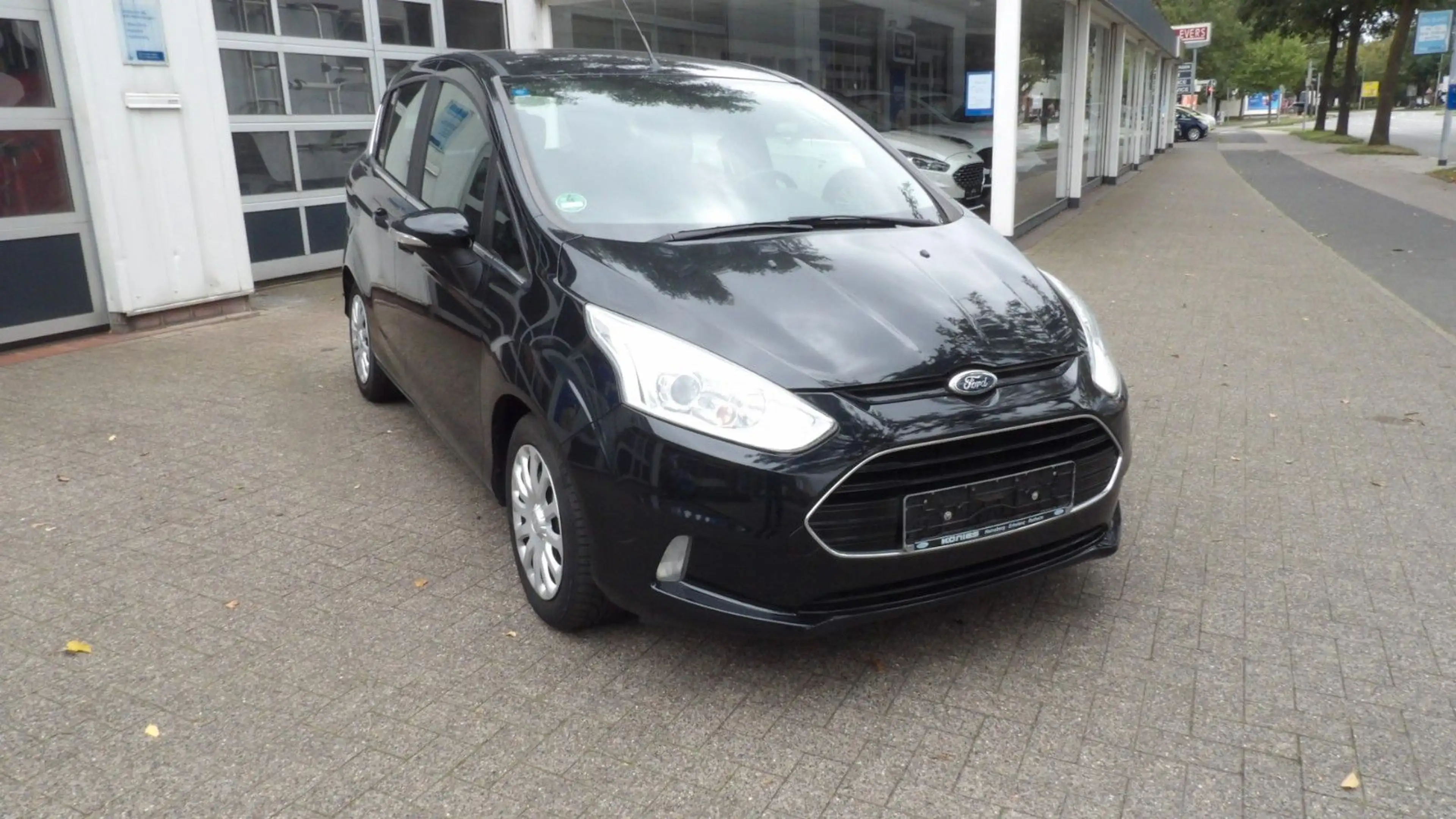 Ford B-Max B-MAX Titanium