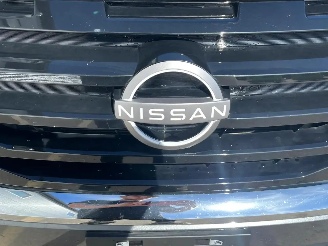 Nissan Pathfinder photo Nissan Pathfinder