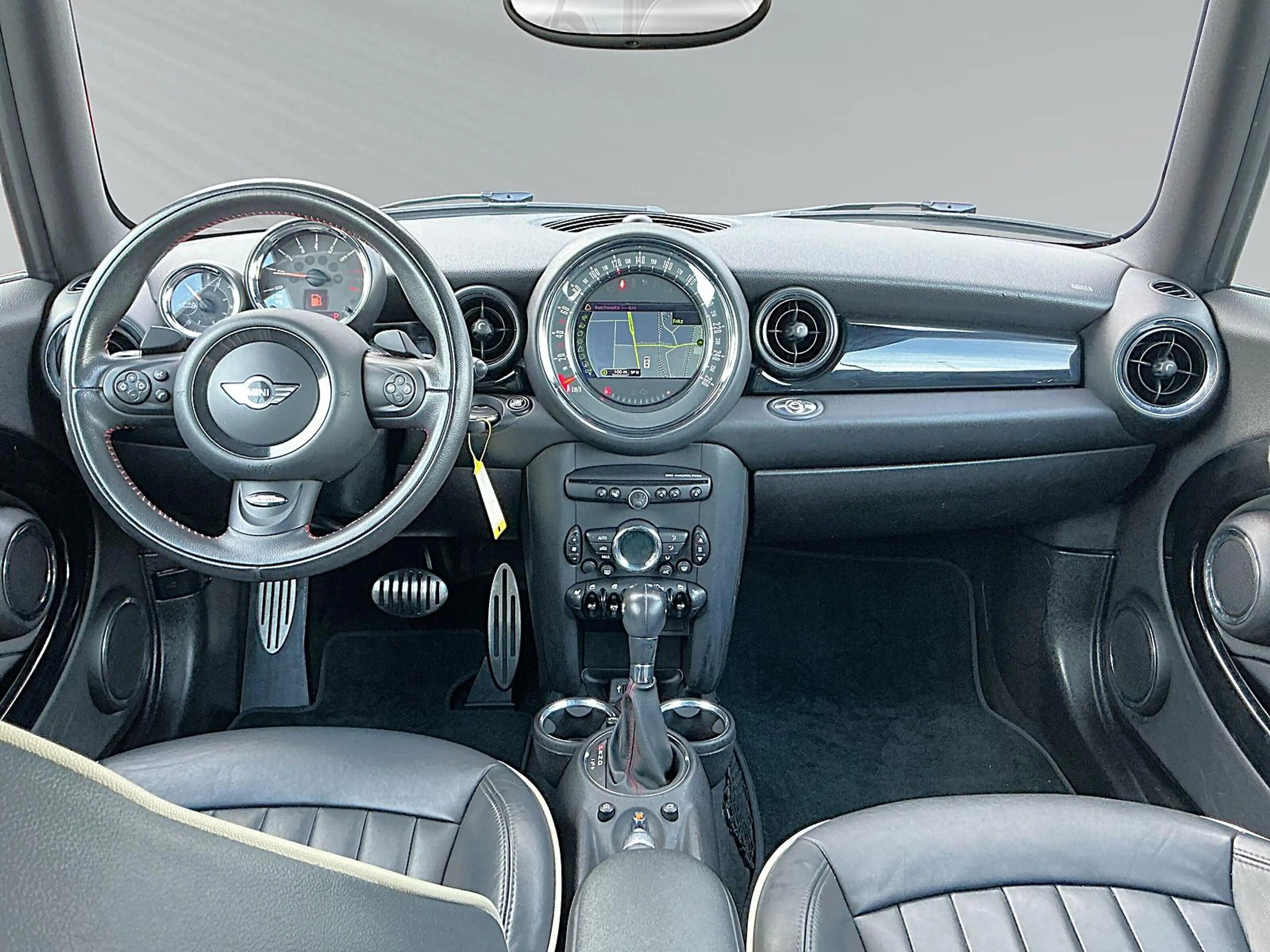 MINI John Cooper Works Cabrio AUT Chilli XEN NAVI SHZ — photo 17