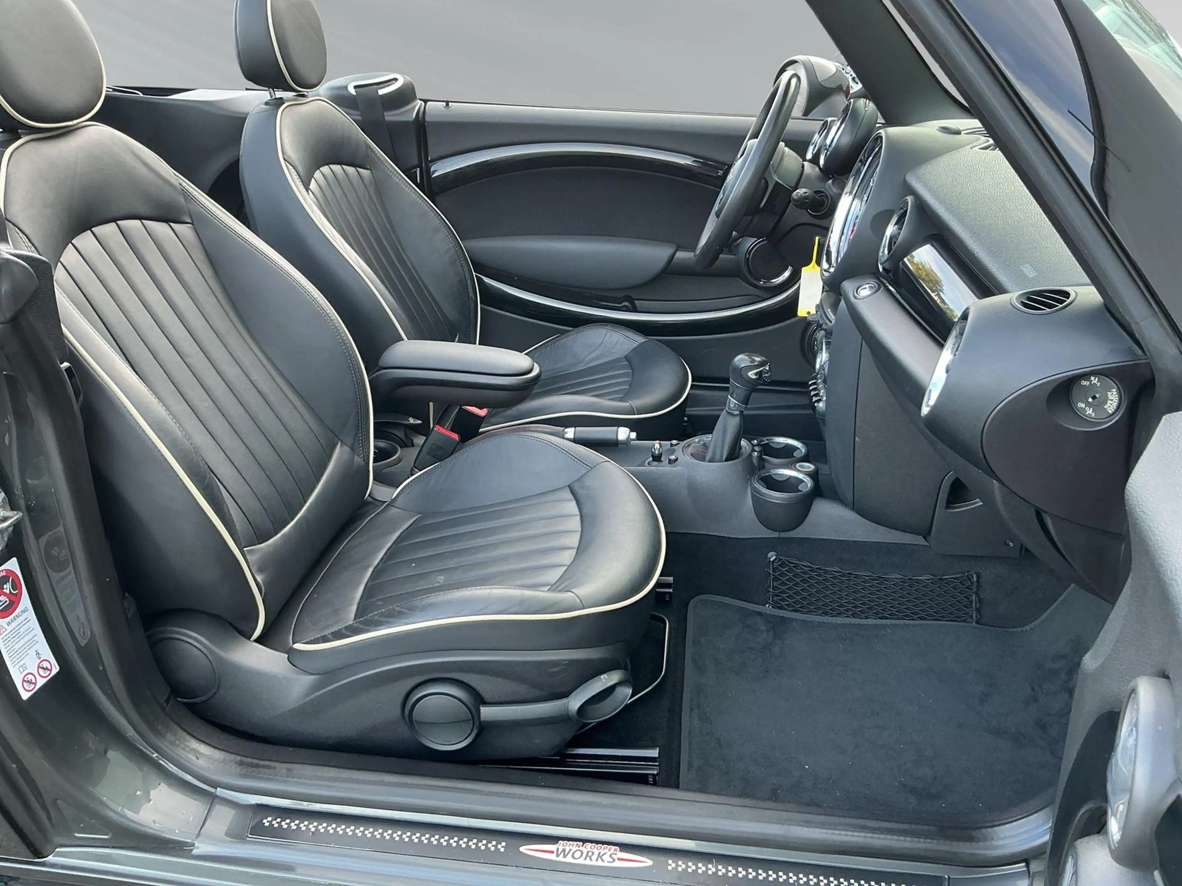 MINI John Cooper Works Cabrio AUT Chilli XEN NAVI SHZ — photo 14