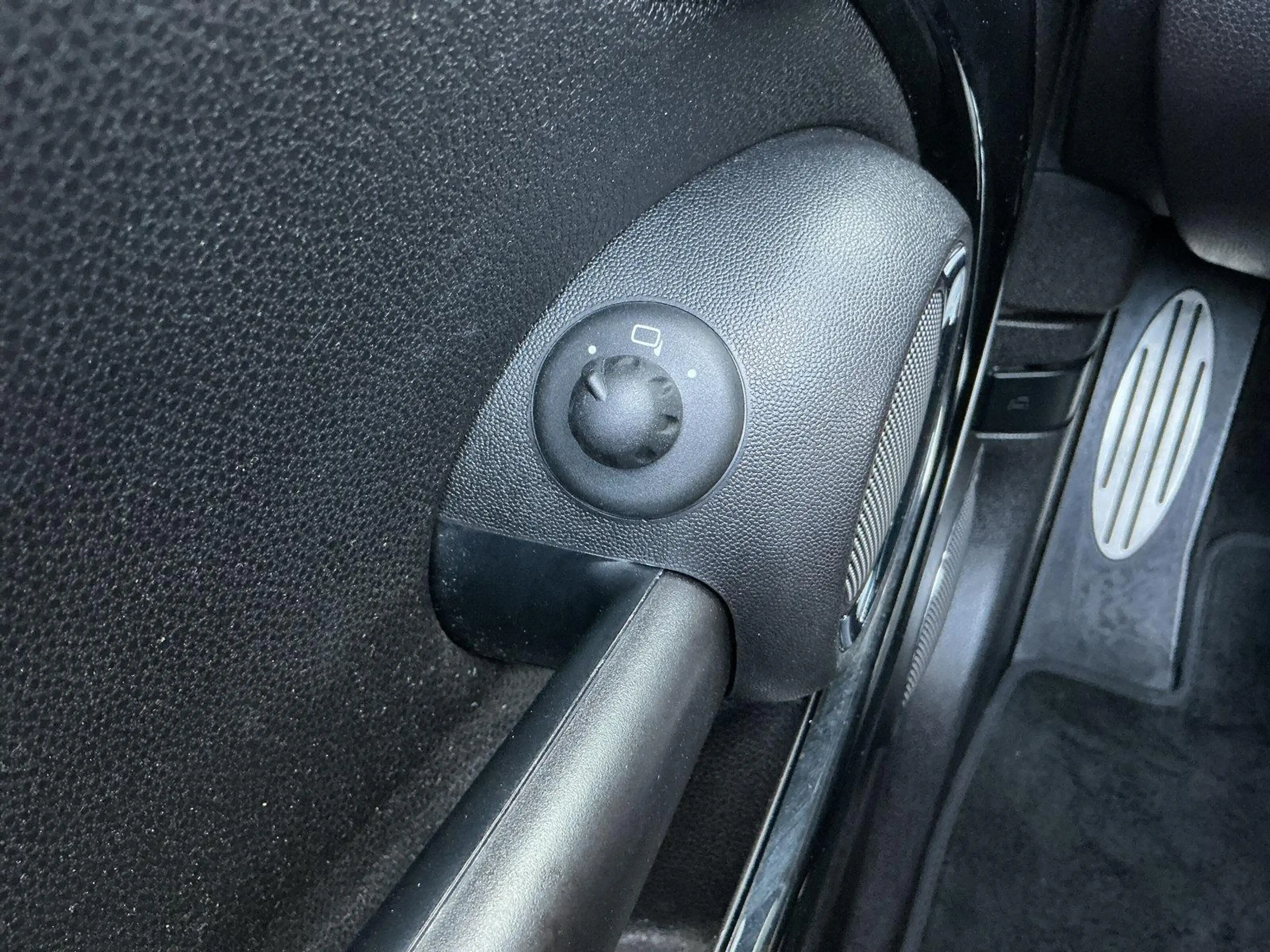 MINI John Cooper Works Cabrio AUT Chilli XEN NAVI SHZ — photo 24