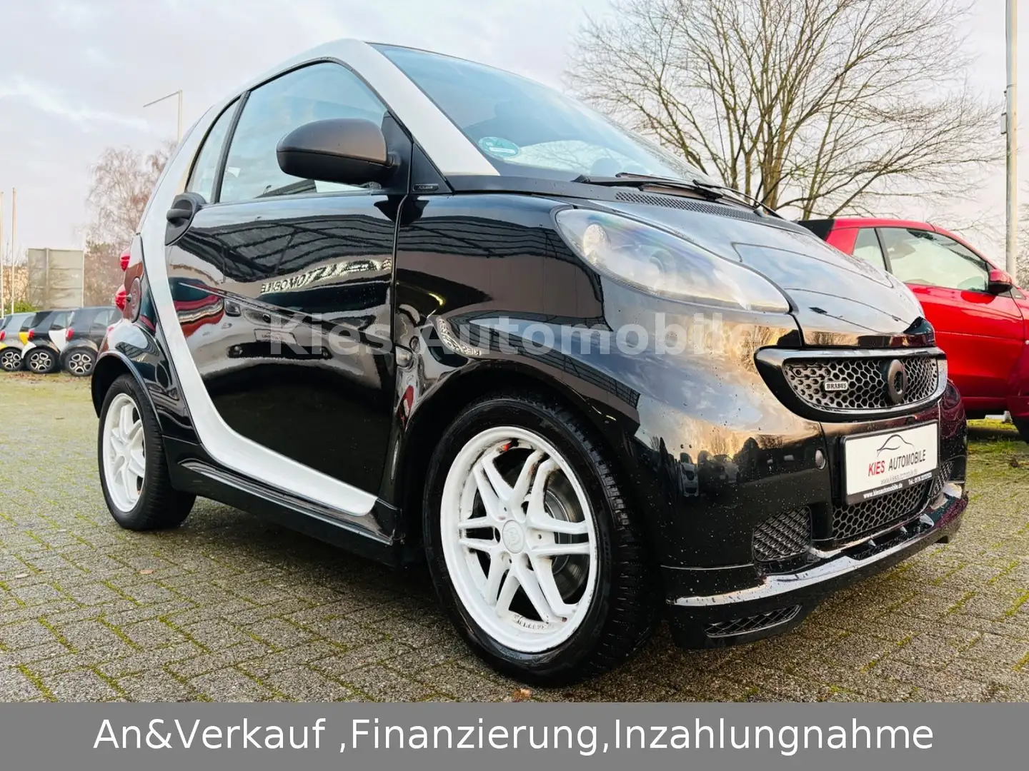 smart forTwo Brabus 84Ps AUTOM/SERVO/SITZH/LEDER/TEMPO Negru - 2