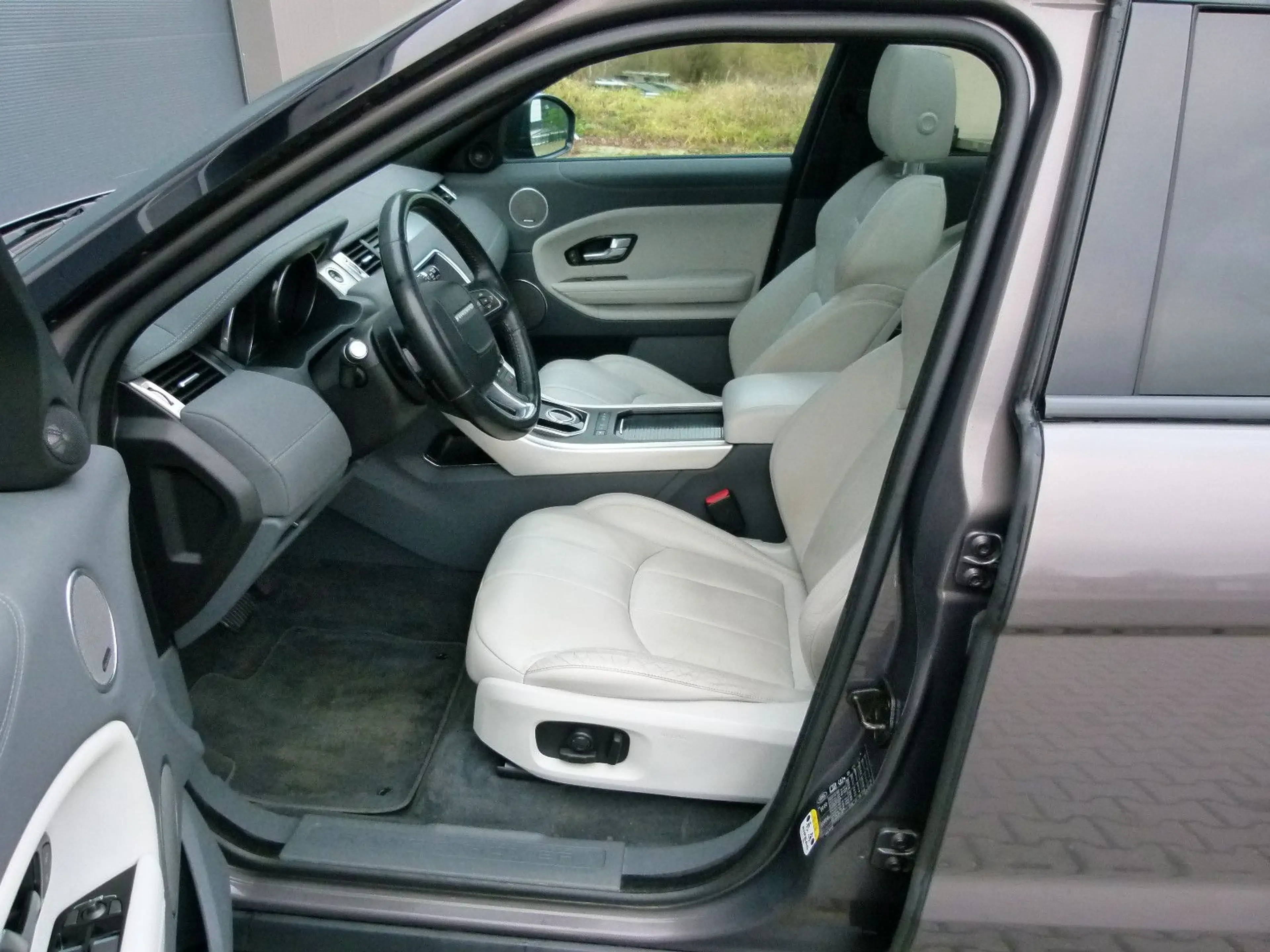 Land Rover Range Rover Evoque SE Dynamic Kamera AHK Navi — photo 8