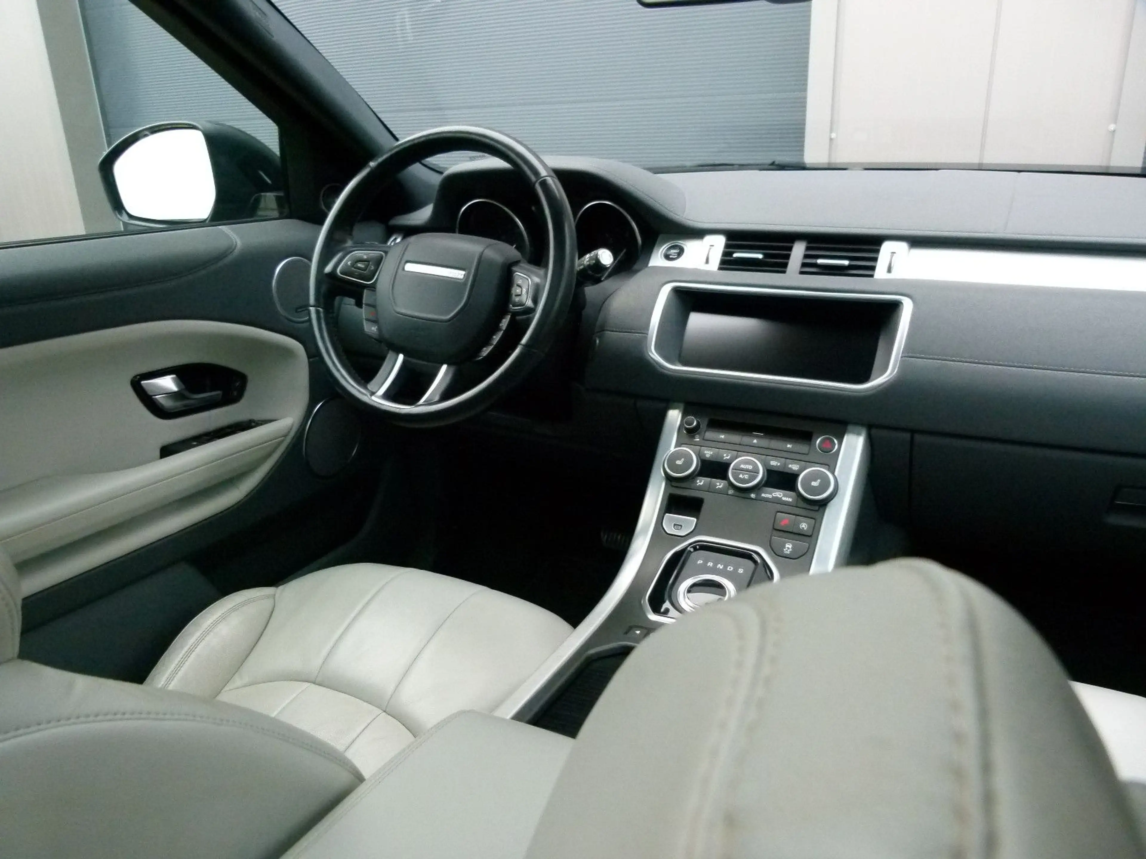 Land Rover Range Rover Evoque SE Dynamic Kamera AHK Navi — photo 9