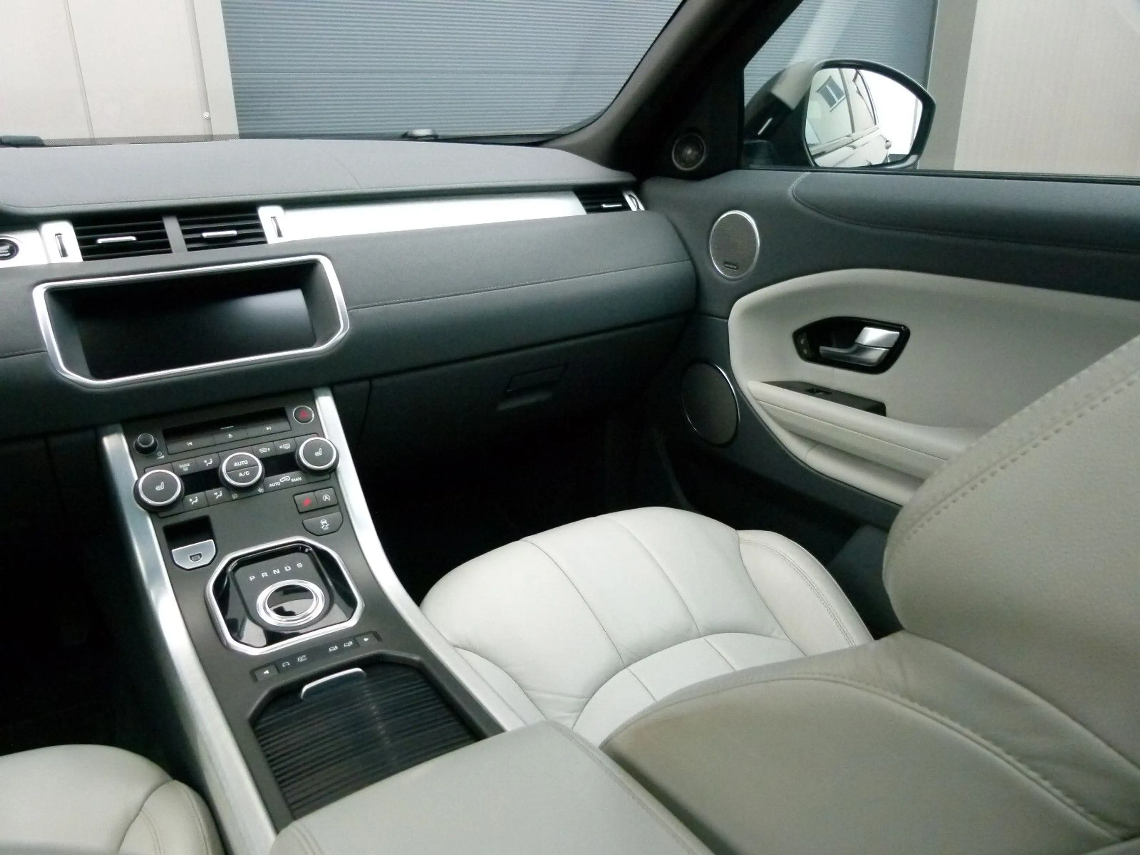 Land Rover Range Rover Evoque SE Dynamic Kamera AHK Navi — photo 15