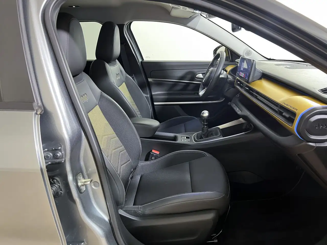 Jeep Avenger Avenger 1.2 turbo Summit fwd 100cv 9