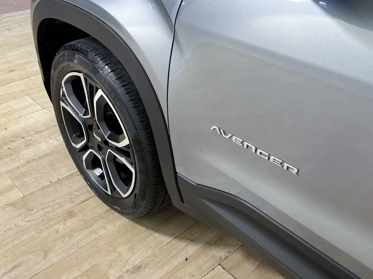 Jeep Avenger Avenger 1.2 turbo Summit fwd 100cv 26