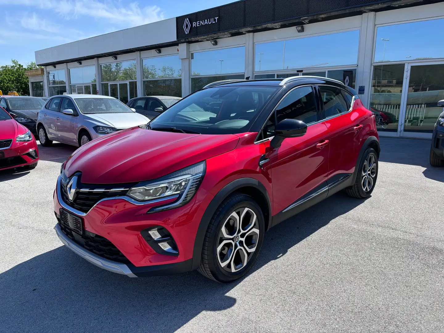 Renault Captur Captur 1.5 blue dci Intens 115cv edc Automatica Rouge - 1