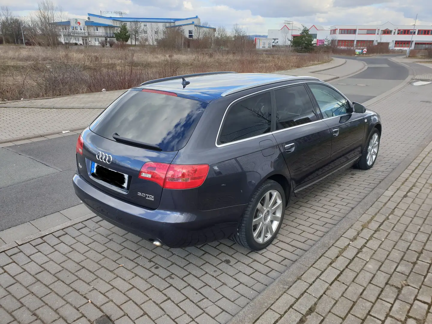Audi A6 allroad A6 Allroad Quattro Diesel quattro 3.0 TDI Schwarz - 2