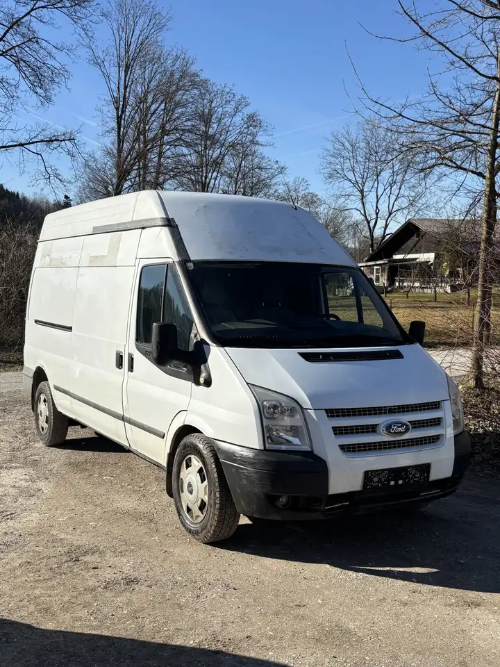 Ford Transit Bus