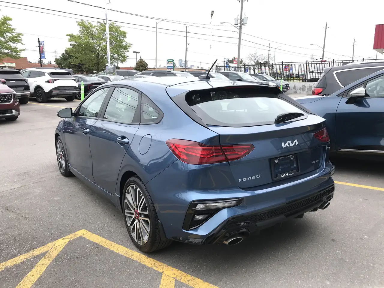 Kia Forte снимка Kia Forte