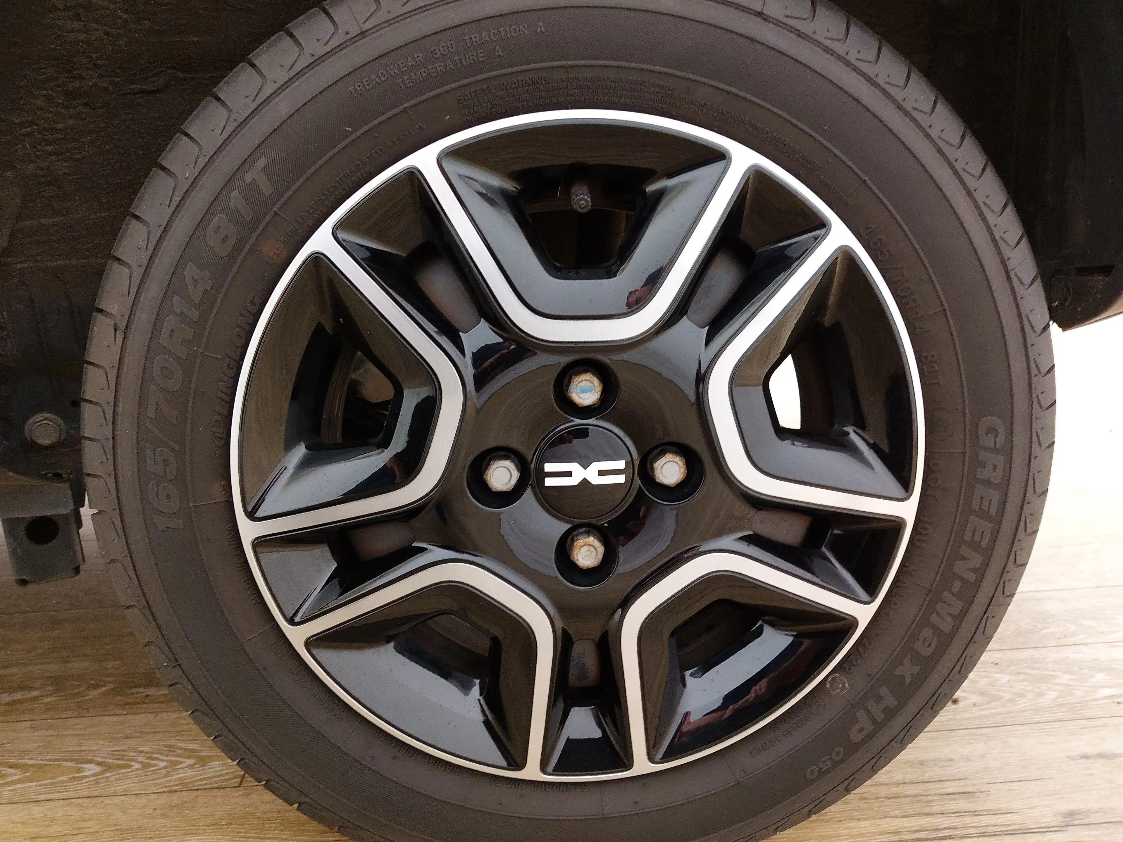 Dacia Spring Electric Essential Navi T-Leder PDC LM — photo 8