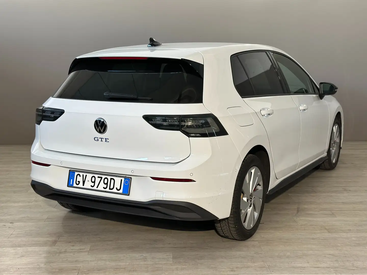 Volkswagen Golf GTE 1.4 DSG Alb - 2