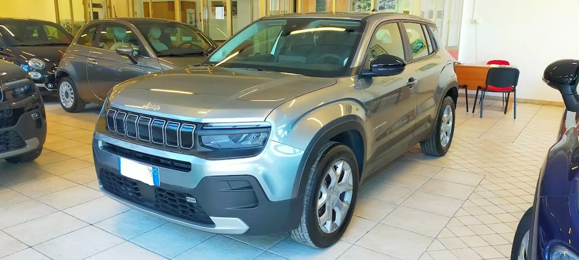 Jeep Avenger Avenger 1.2 turbo Altitude fwd 100cv Grigio - 1