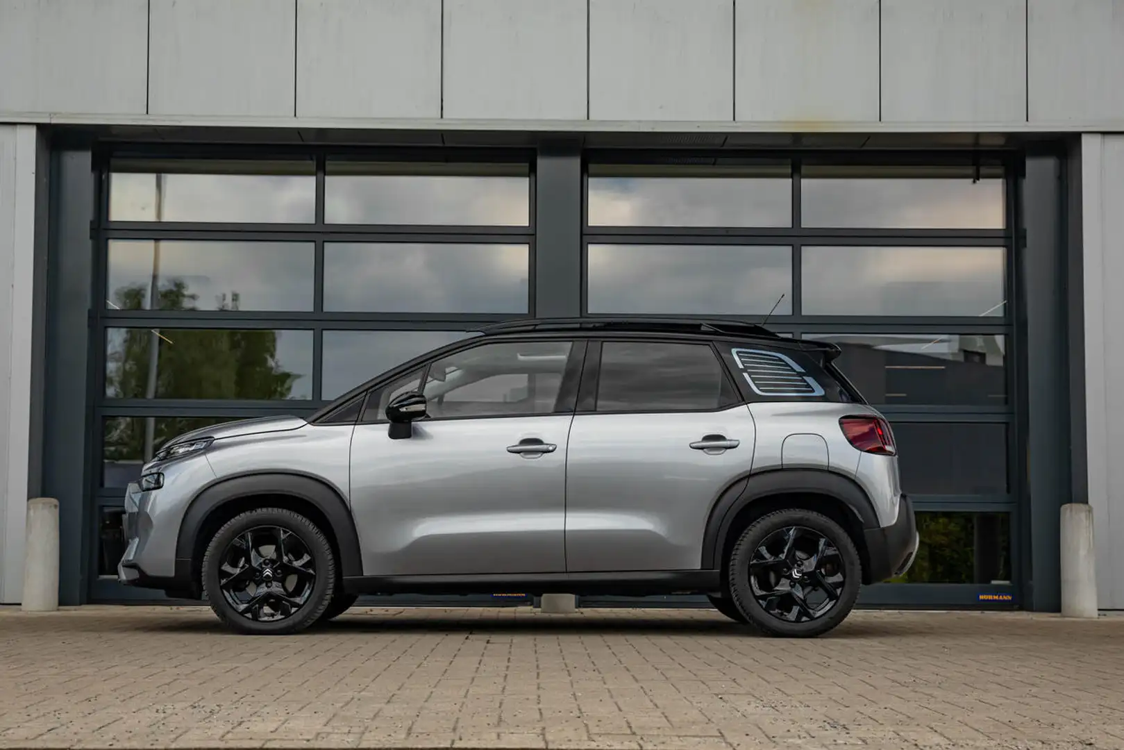Citroen C3 Aircross 130pk Automaat | Pano. dak | Navi. | Keyless | ... Grijs - 2
