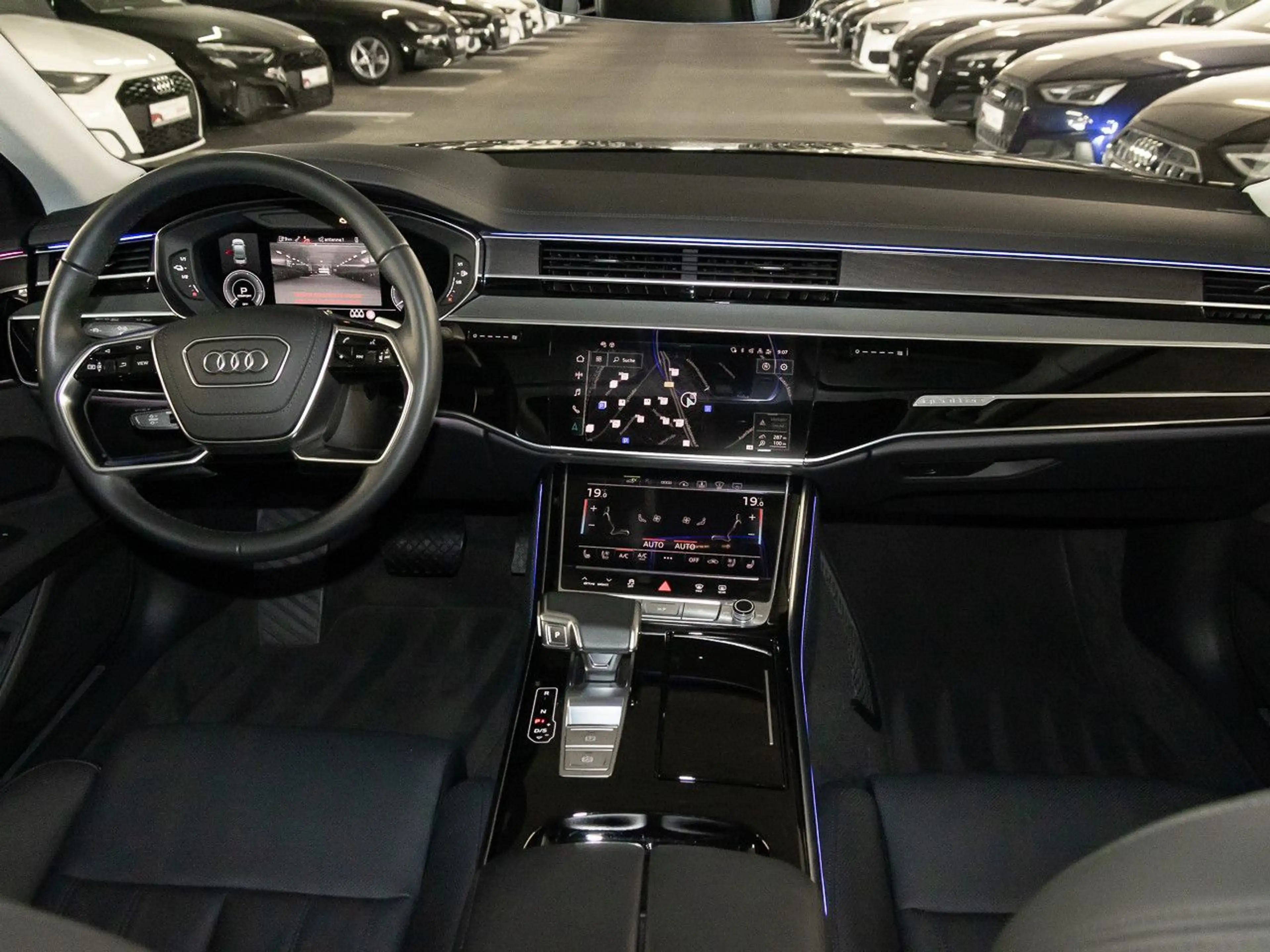 Audi A8 60 TFSI e quattro Pano B&O 360°Kamera 19'' — photo 13