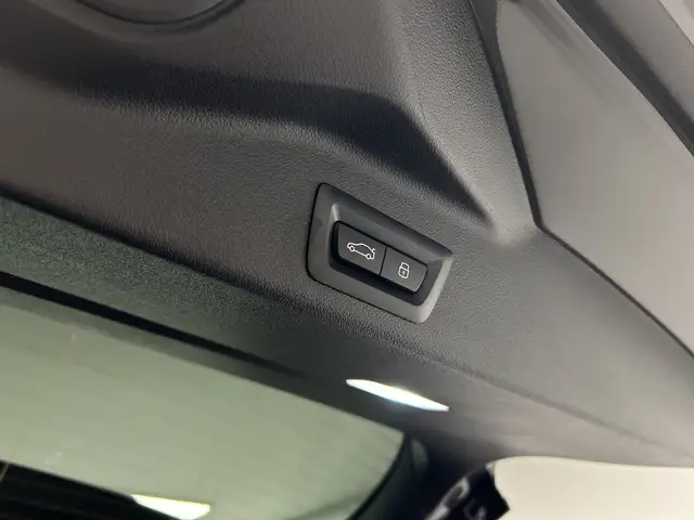 BMW X5 view 15