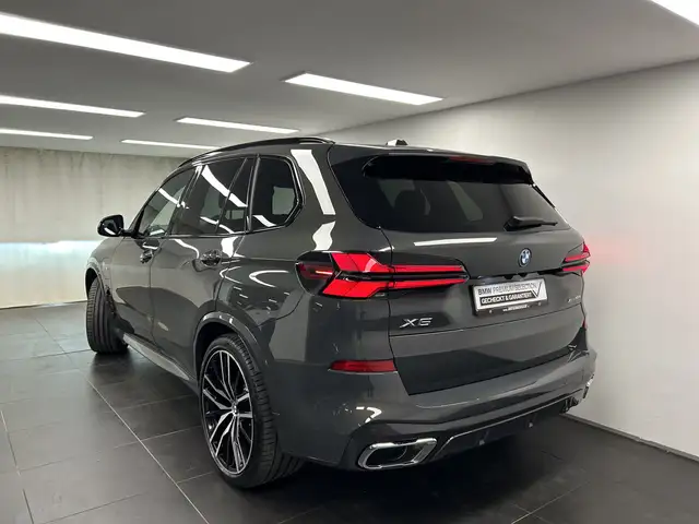 BMW X5 view 13