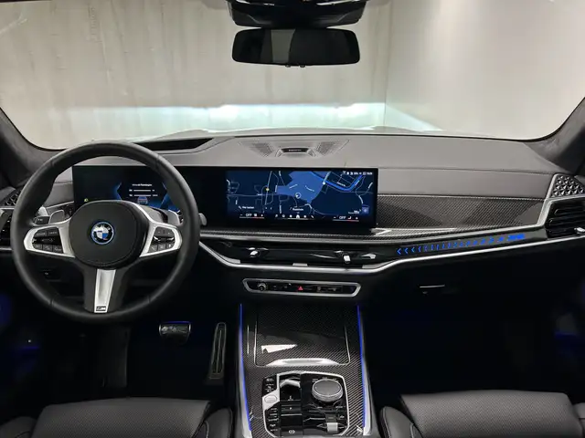 BMW X5 view 6