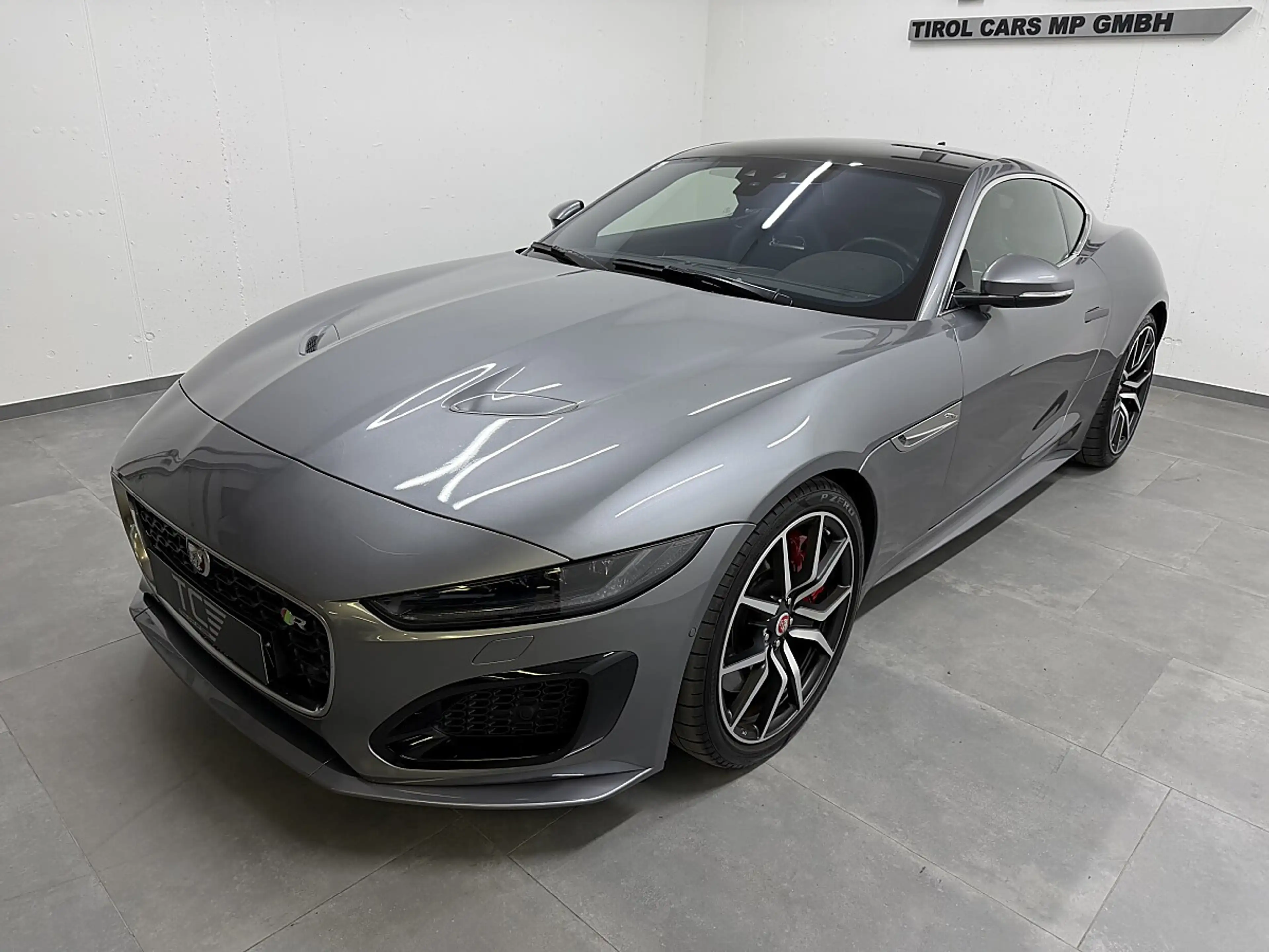 Jaguar F-Type F-TYPE 5.0 L V8 R AWD R Dynamic, Pano, Meridian, — photo 4