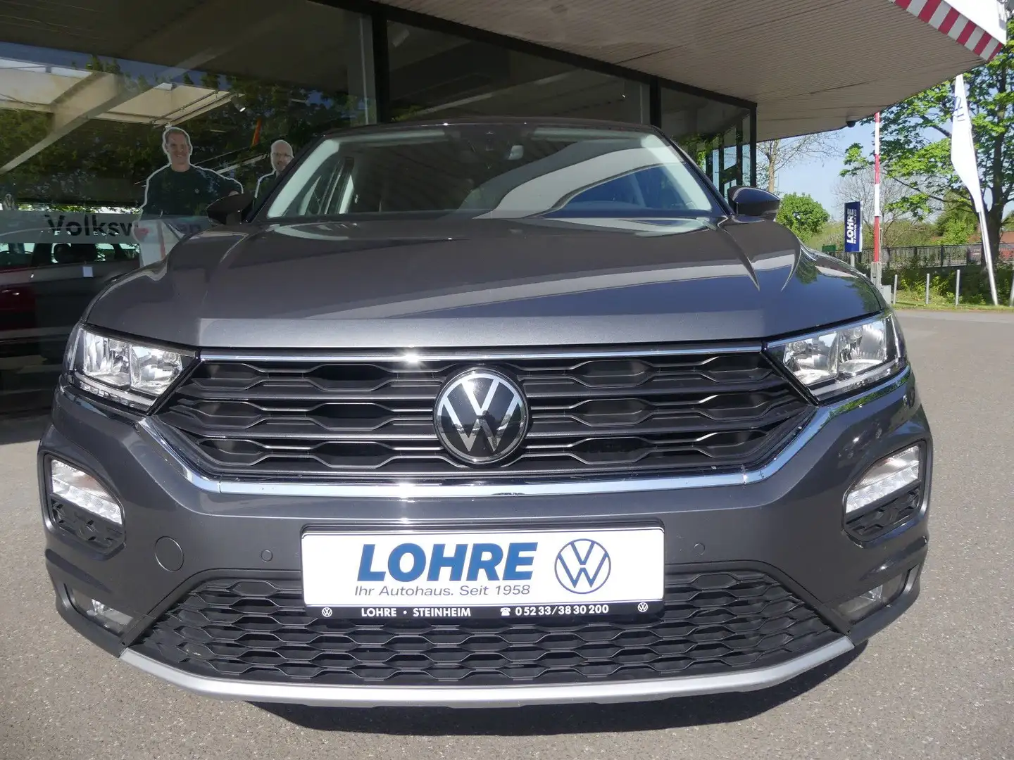 Volkswagen T-Roc 1.5 TSI Active Grau - 2
