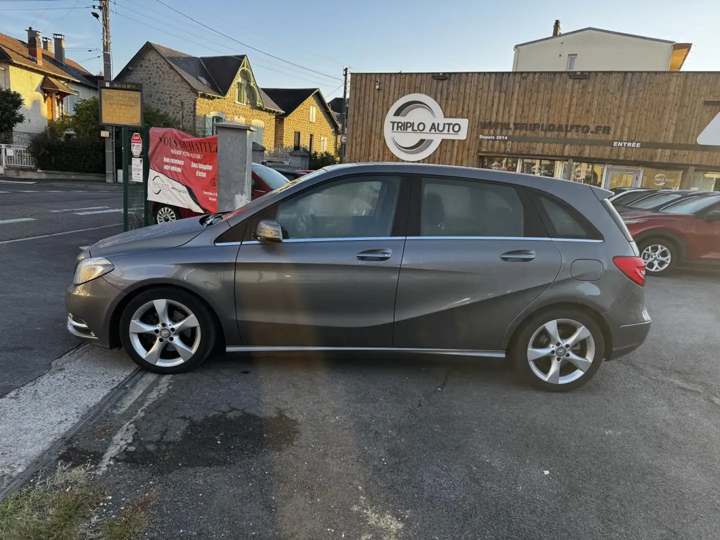 Mercedes-Benz B 200 200 CDI - 136 FAP BlueEfficiency Sport Gps + Clim + Camera AR Gris - 2