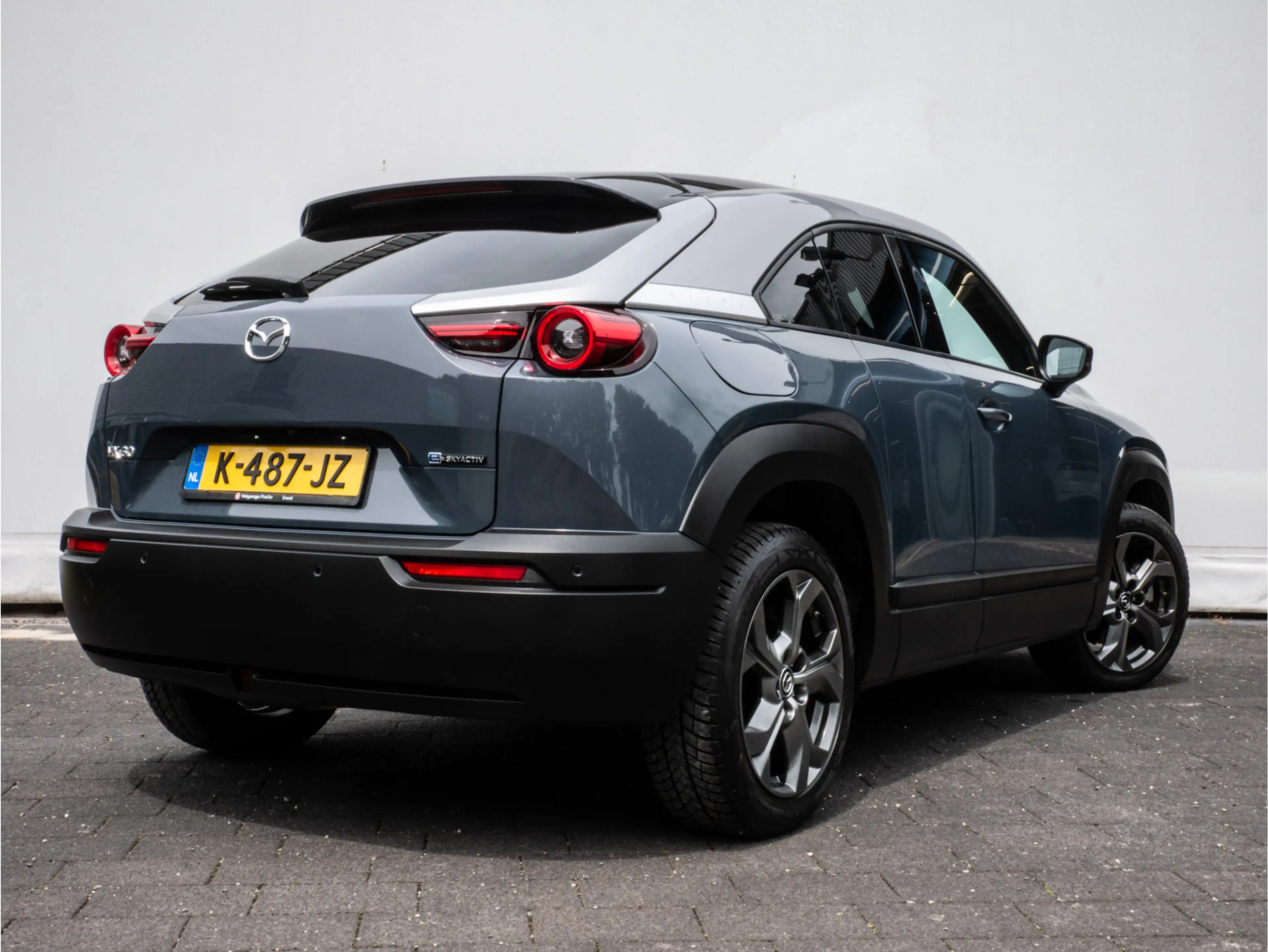 Mazda MX-30 e-SkyActiv 145 First Edition 36 kWh SOH 91% Head u — photo 10