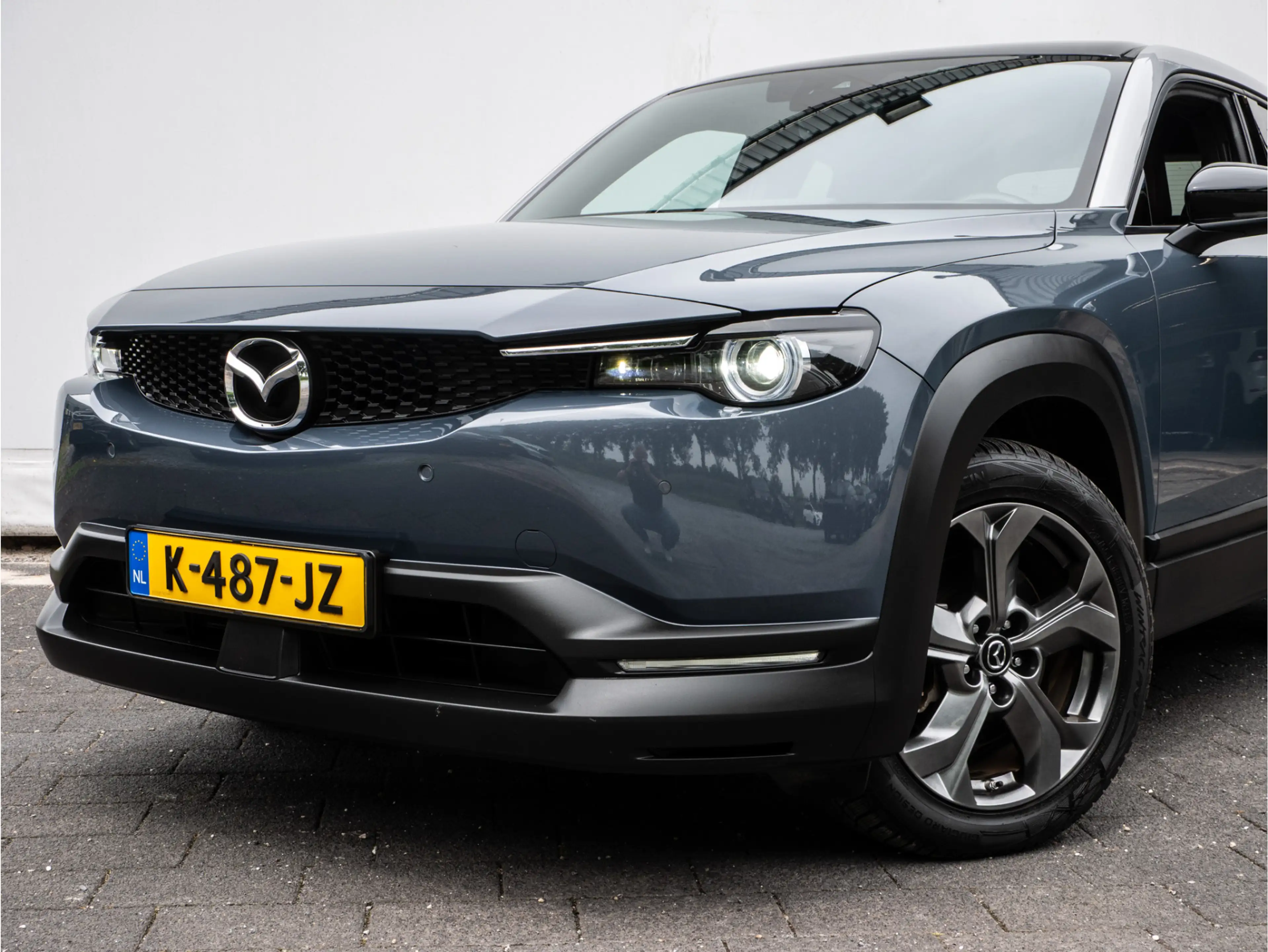 Mazda MX-30 e-SkyActiv 145 First Edition 36 kWh SOH 91% Head u — photo 2