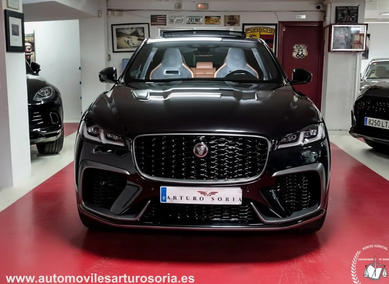 Jaguar F-Pace 5.0 V8 SVR Aut. AWD 550 Negro - 2