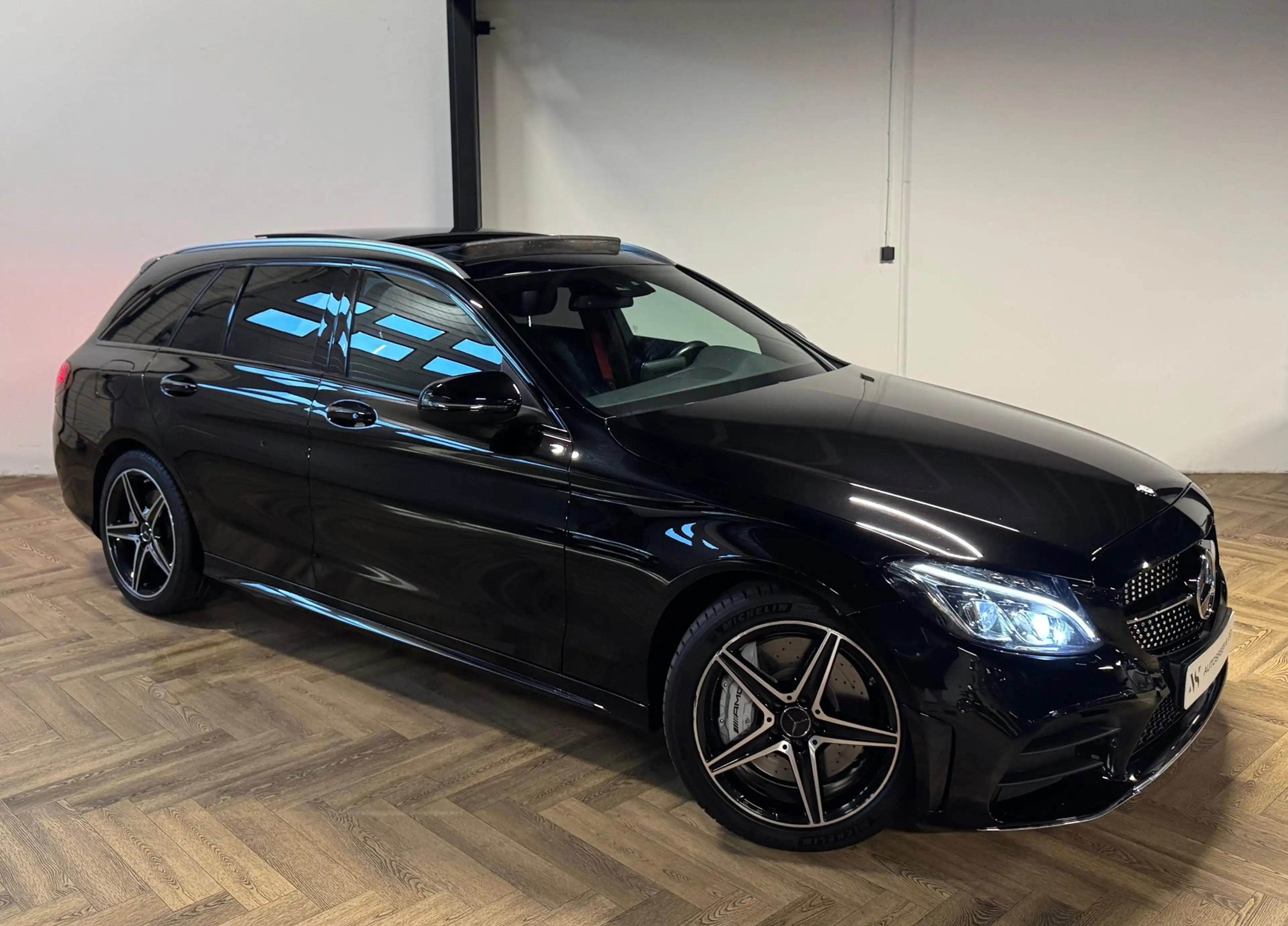 Mercedes-Benz C 43 AMG 4MATIC PANO BURMESTER CAM — photo 10