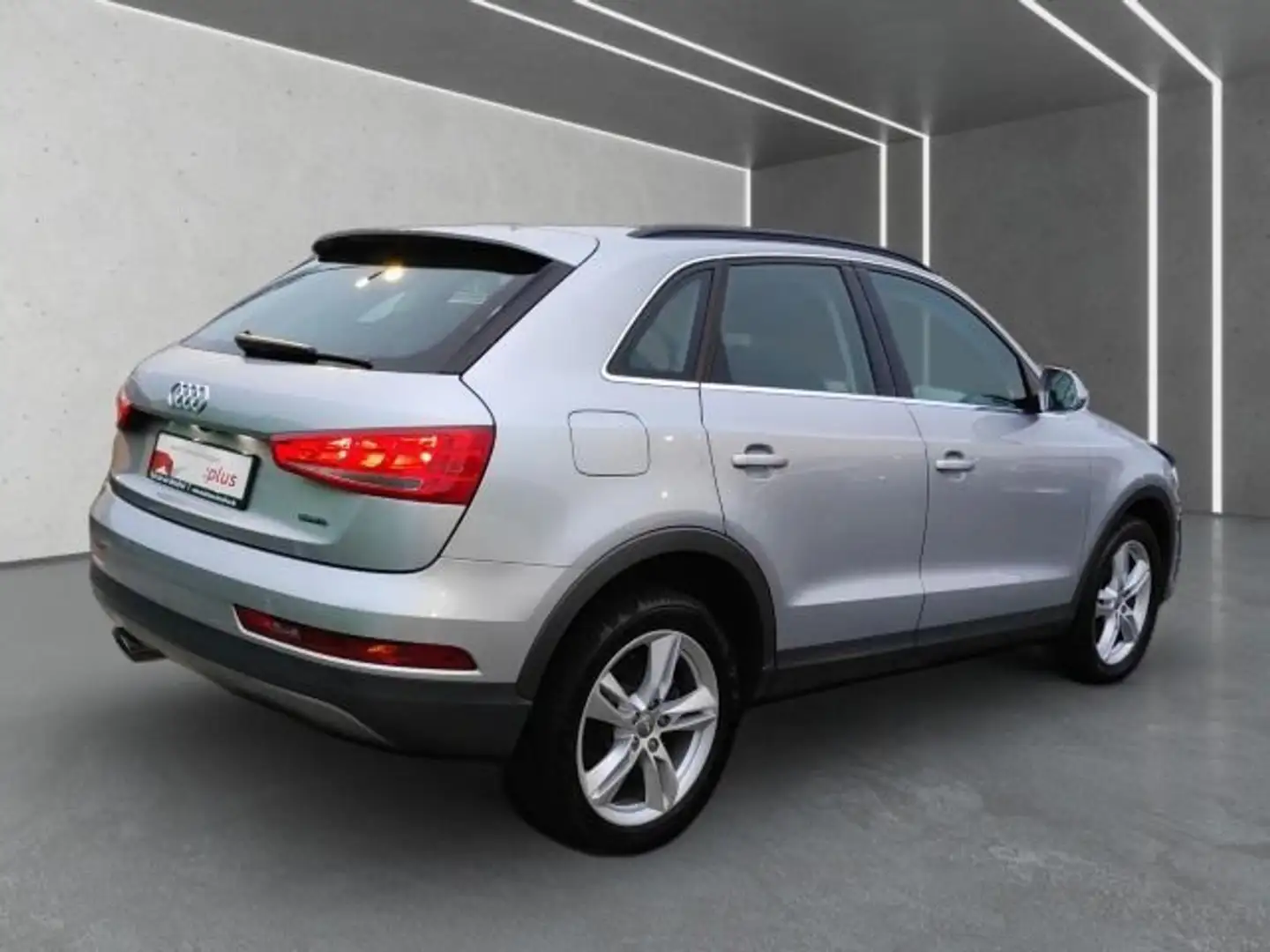 Audi Q3 2.0 TFSI qu. Design S tronic *AHK*R-CAM*PDC+* Srebrny - 2