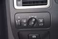 Volvo XC70 2.4 D5 Momentum | Navigatie | Leer | Stoelverwarmi Grijs - thumbnail 18