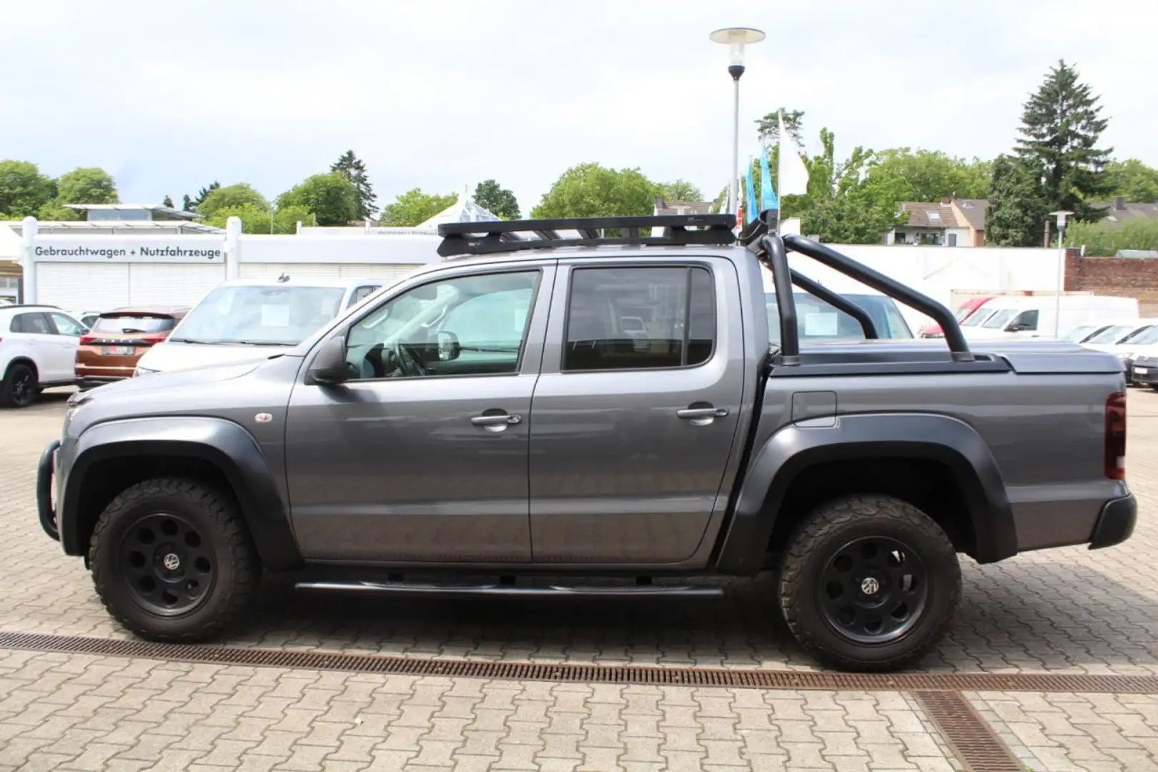 Volkswagen Amarok 4Motion 2.0 TDI Doppelkabine *DACHZELT / WENIG KM Gris - 2