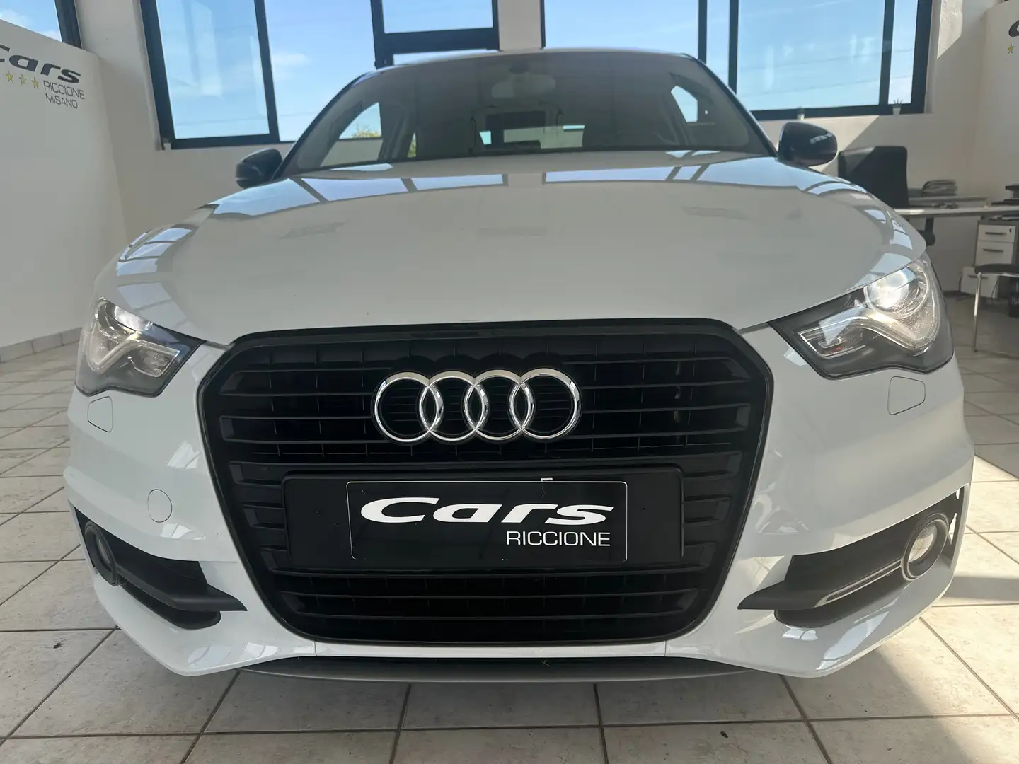 Audi A1 1.2 COUPE S-Line LED Bianco - 2