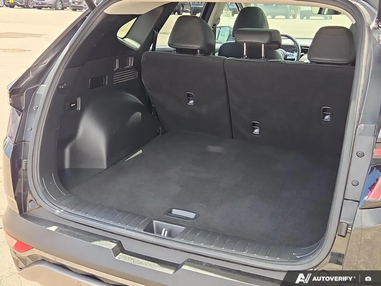 Hyundai TUCSON снимка Hyundai TUCSON