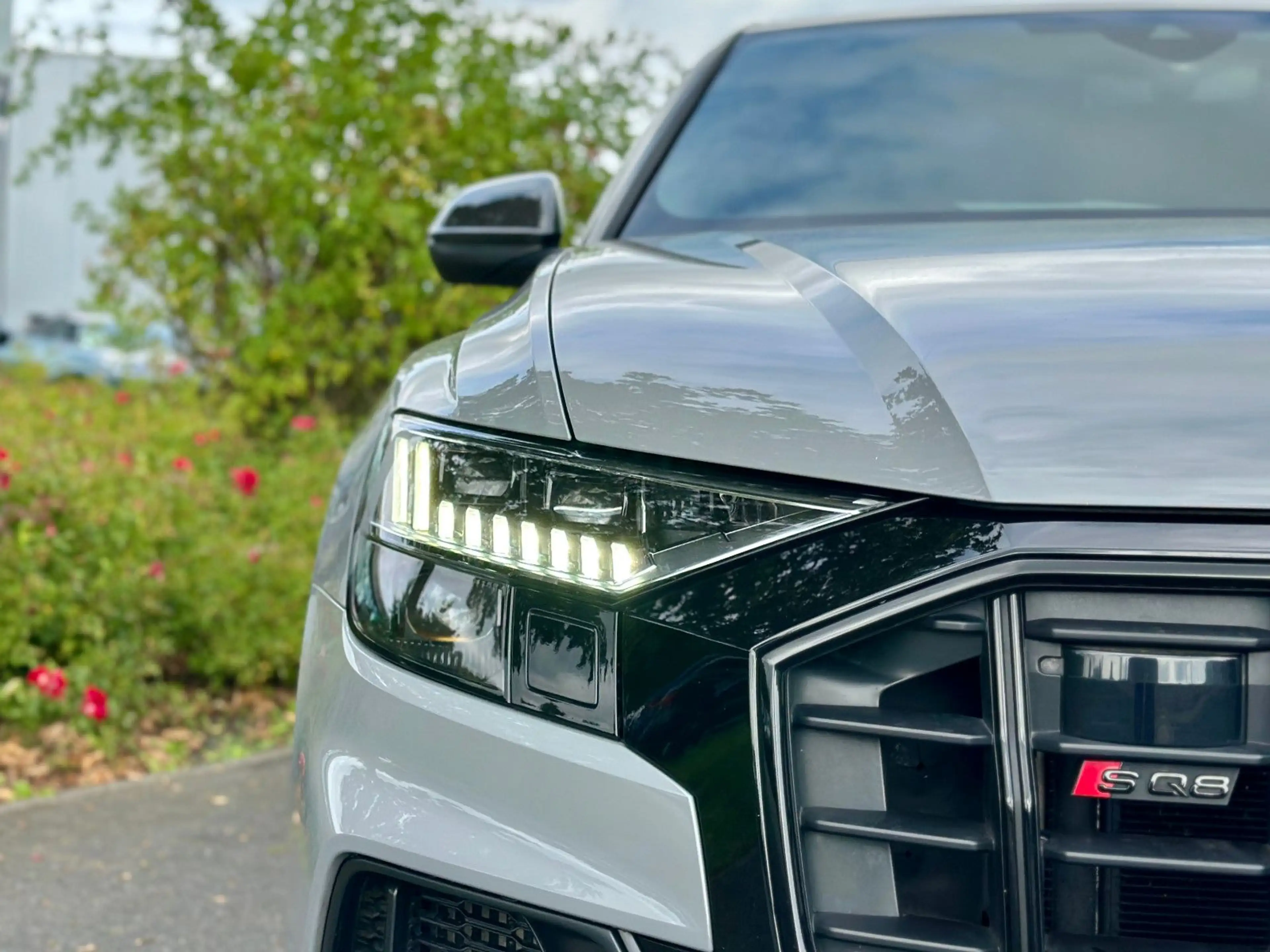 Audi SQ8 TFSI qu competition+ PANO B&O HDMATRIX 360° — photo 3