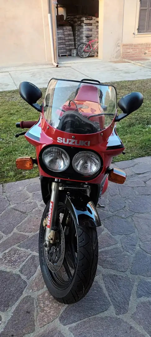 Suzuki GSX-R 750 anno 86 Rouge - 2