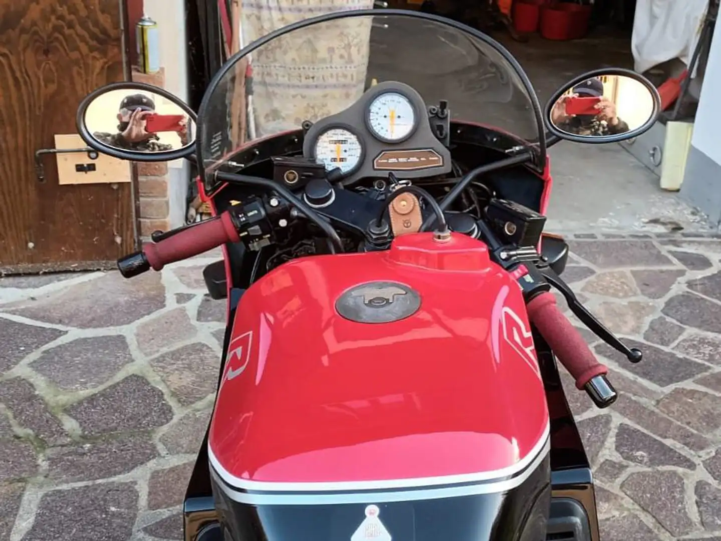 Suzuki GSX-R 750 anno 86 Rouge - 1