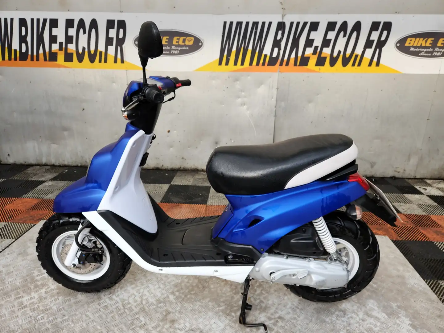 MBK Booster Bleu - 2