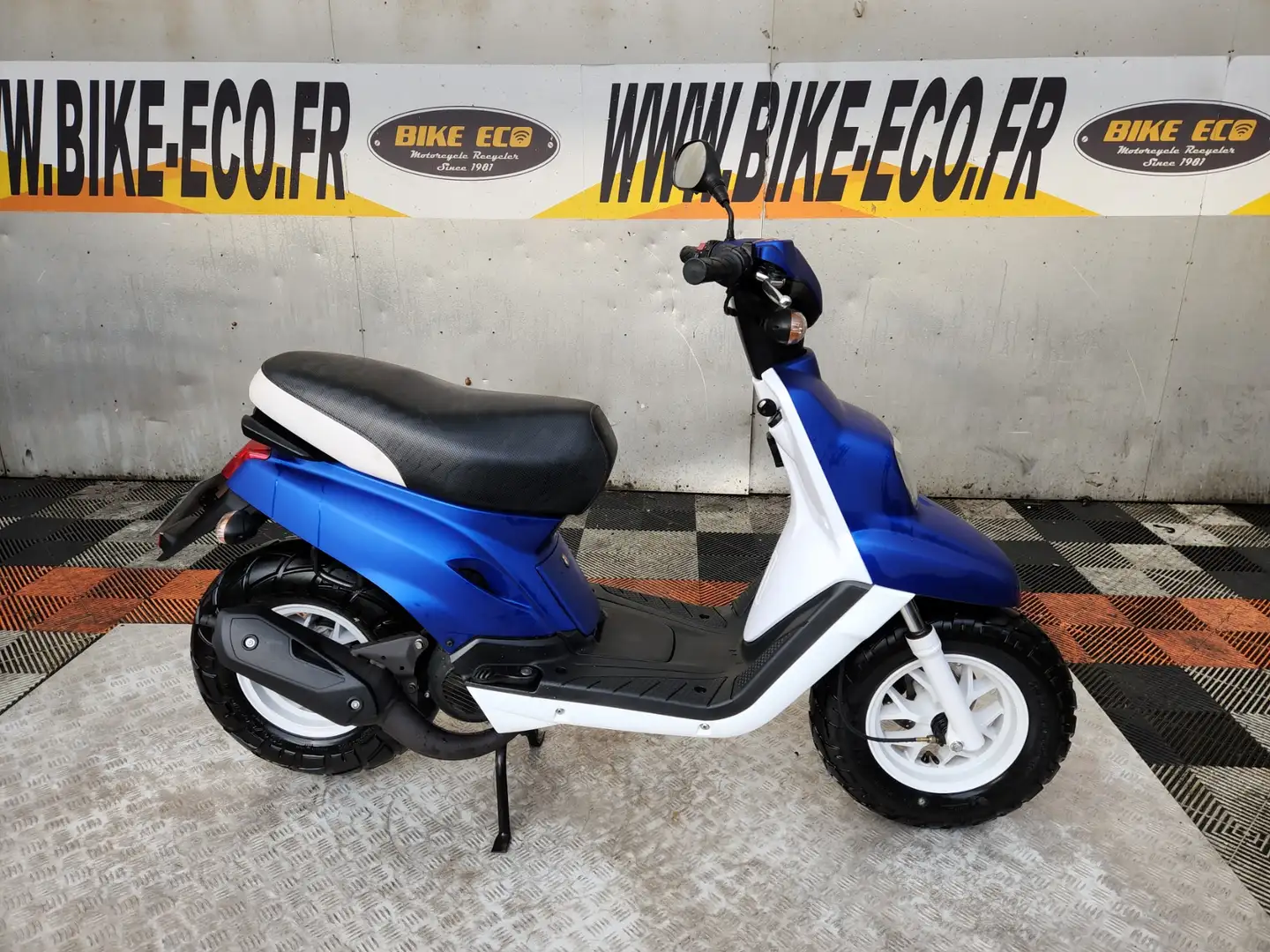 MBK Booster Bleu - 1