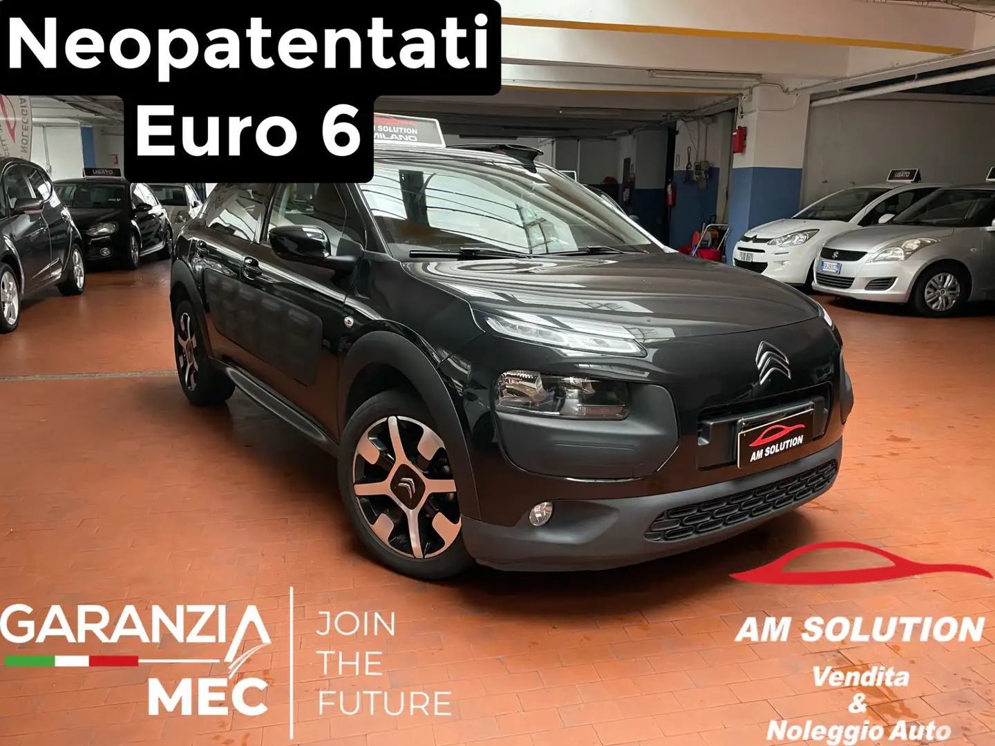 Citroen C4 Cactus 1.2 Neopatentati Euro 6 Zwart - 1