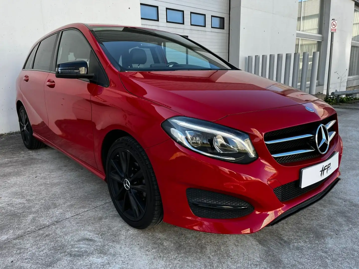 Mercedes-Benz B 180 180CDI BE Sport 7G-DCT Rojo - 1