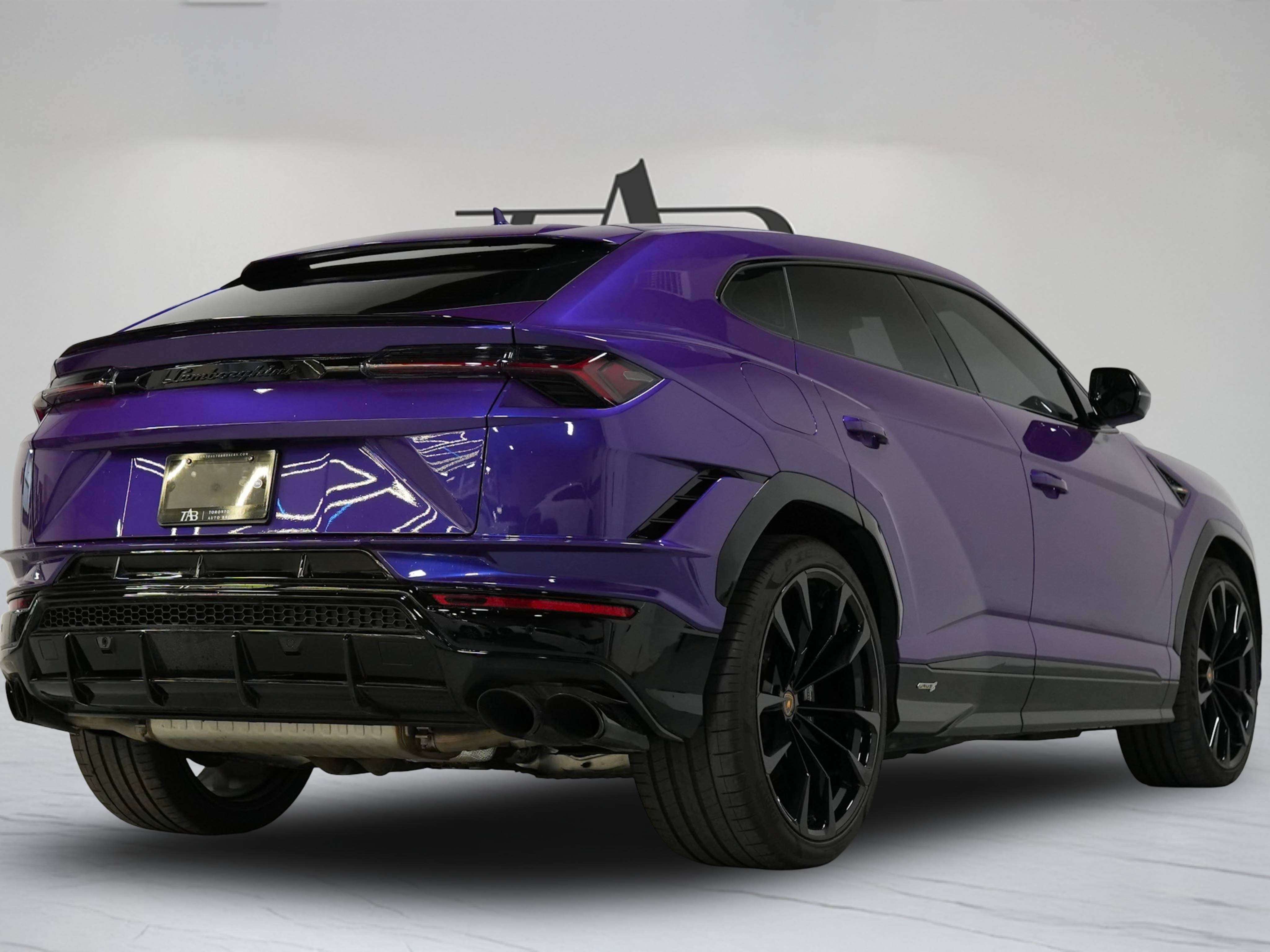 used 2024 Lamborghini Urus car, priced at $329,900