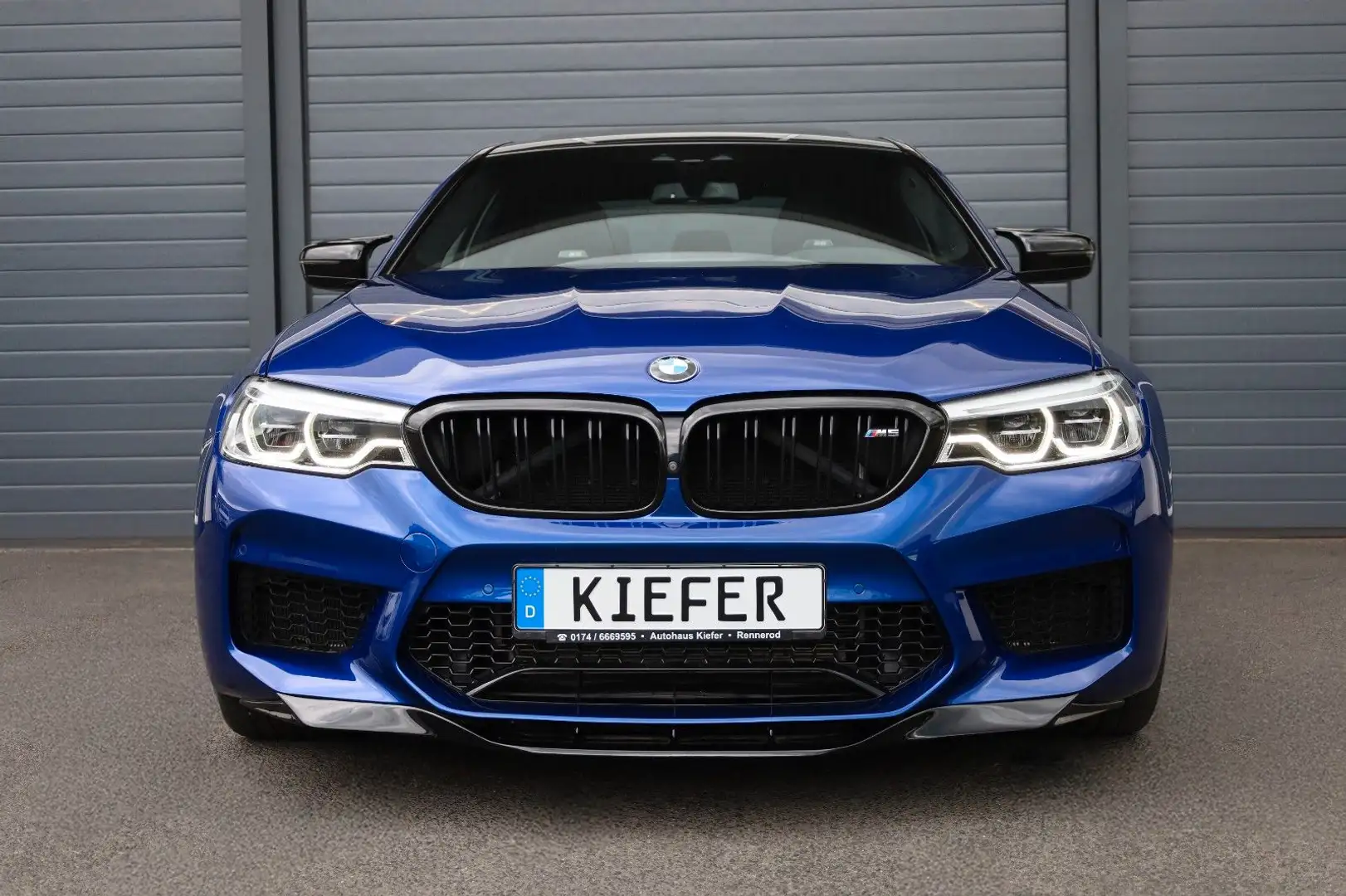 BMW M5 xDrive/B&W/HUD/360/Adapt.LED/4xSHZ/SBL/TTW/20 Blau - 2