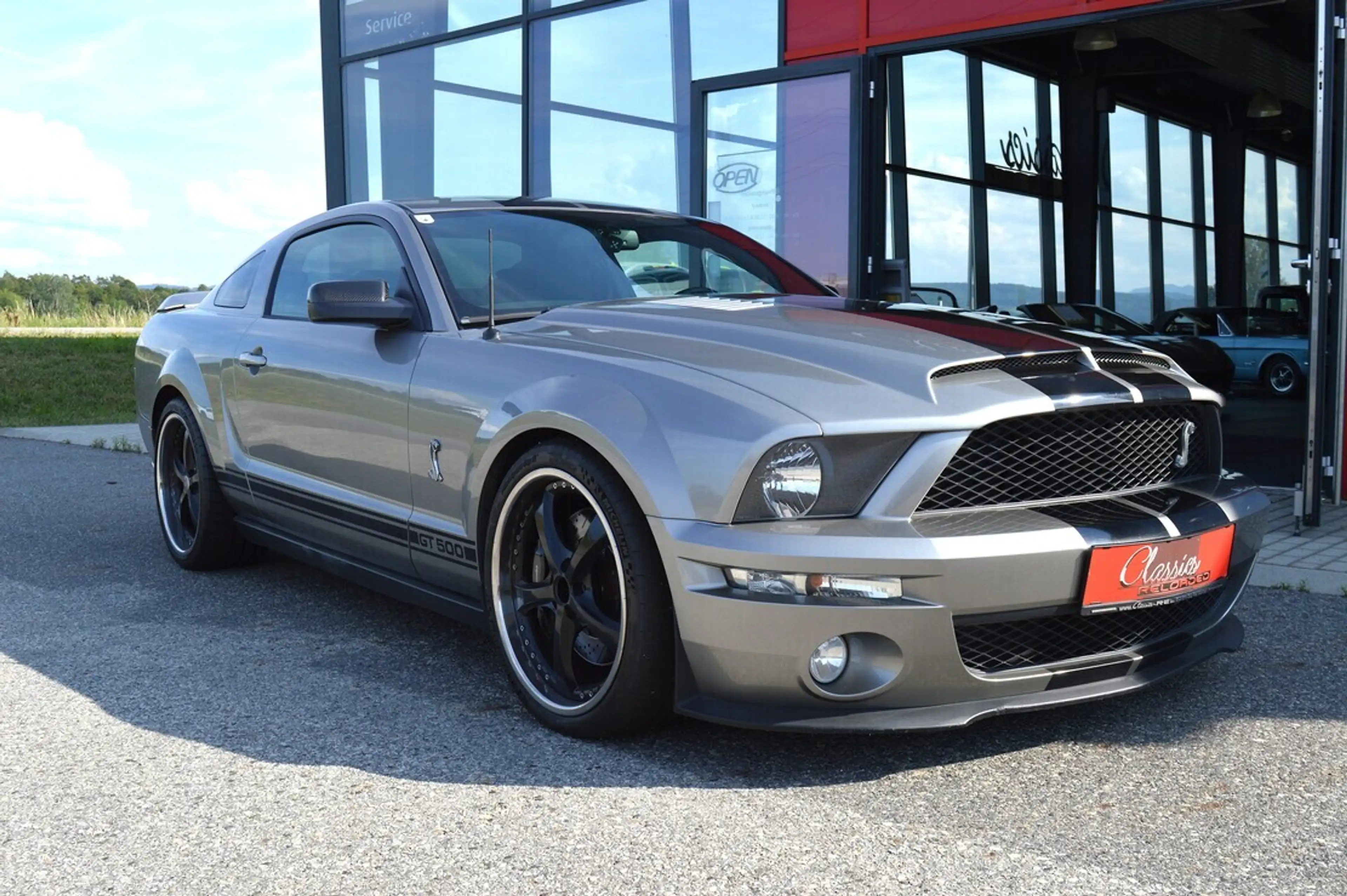 Ford Mustang Shelby GT500 — photo 5