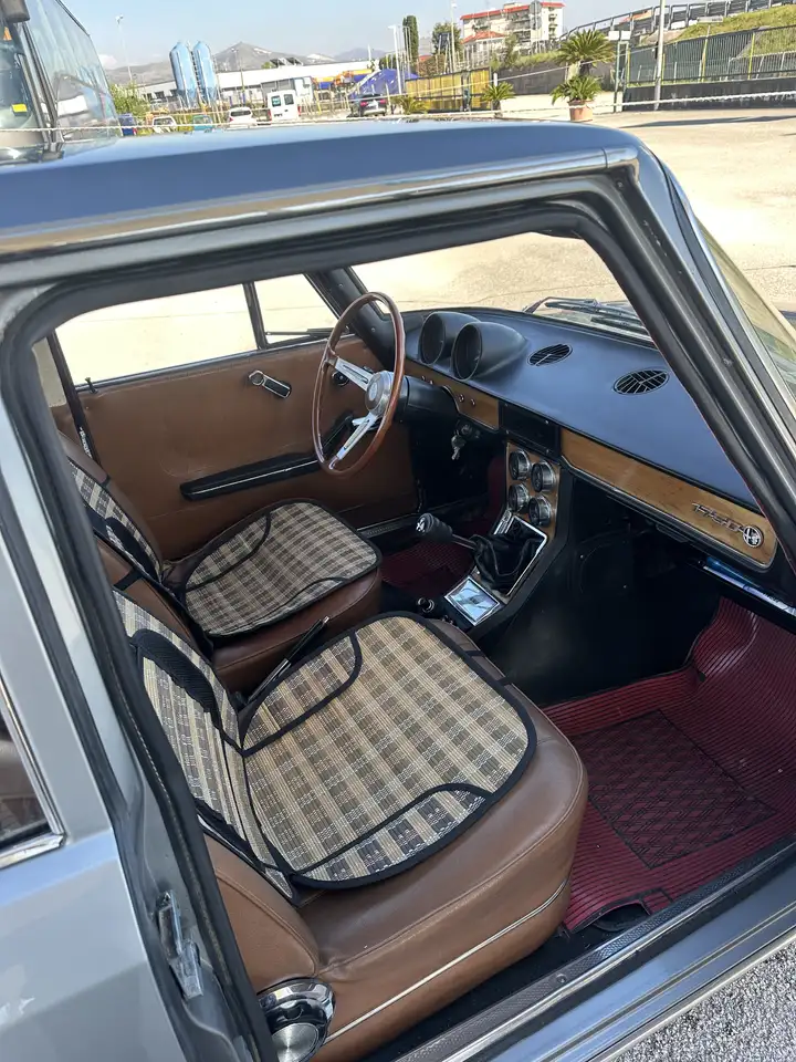 Alfa Romeo 1750 Seconda Serie, foto 5
