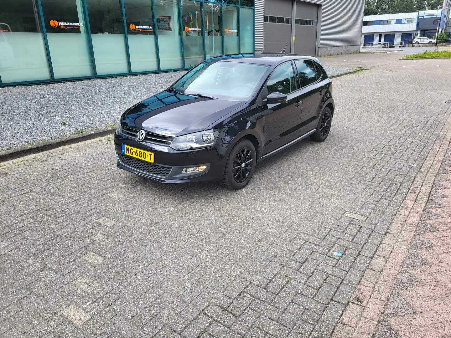 Volkswagen Polo Polo 1.4-16V Highline Zwart - 1