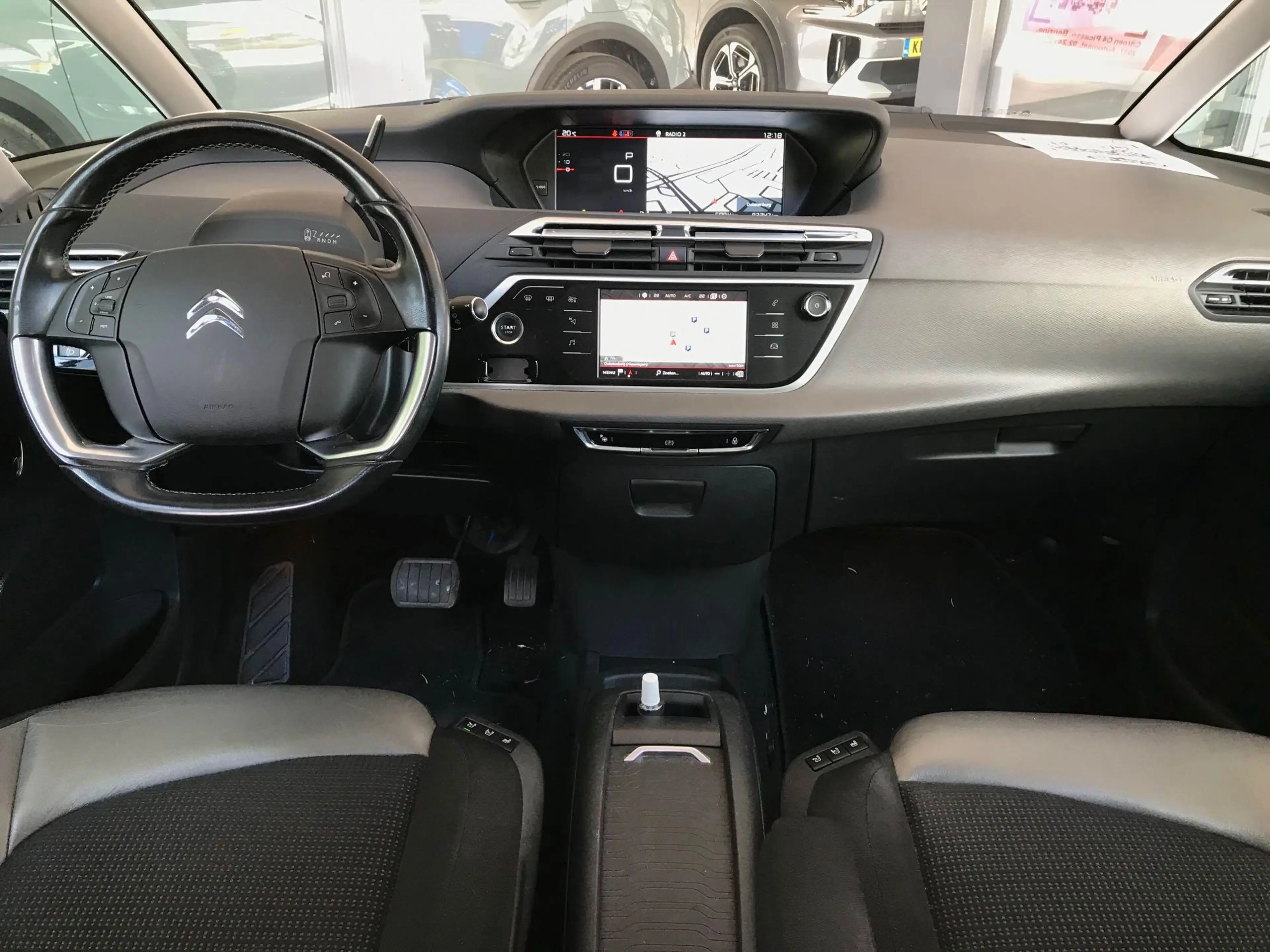 Citroen C4 Picasso 1.2 PureTech Shine — photo 13