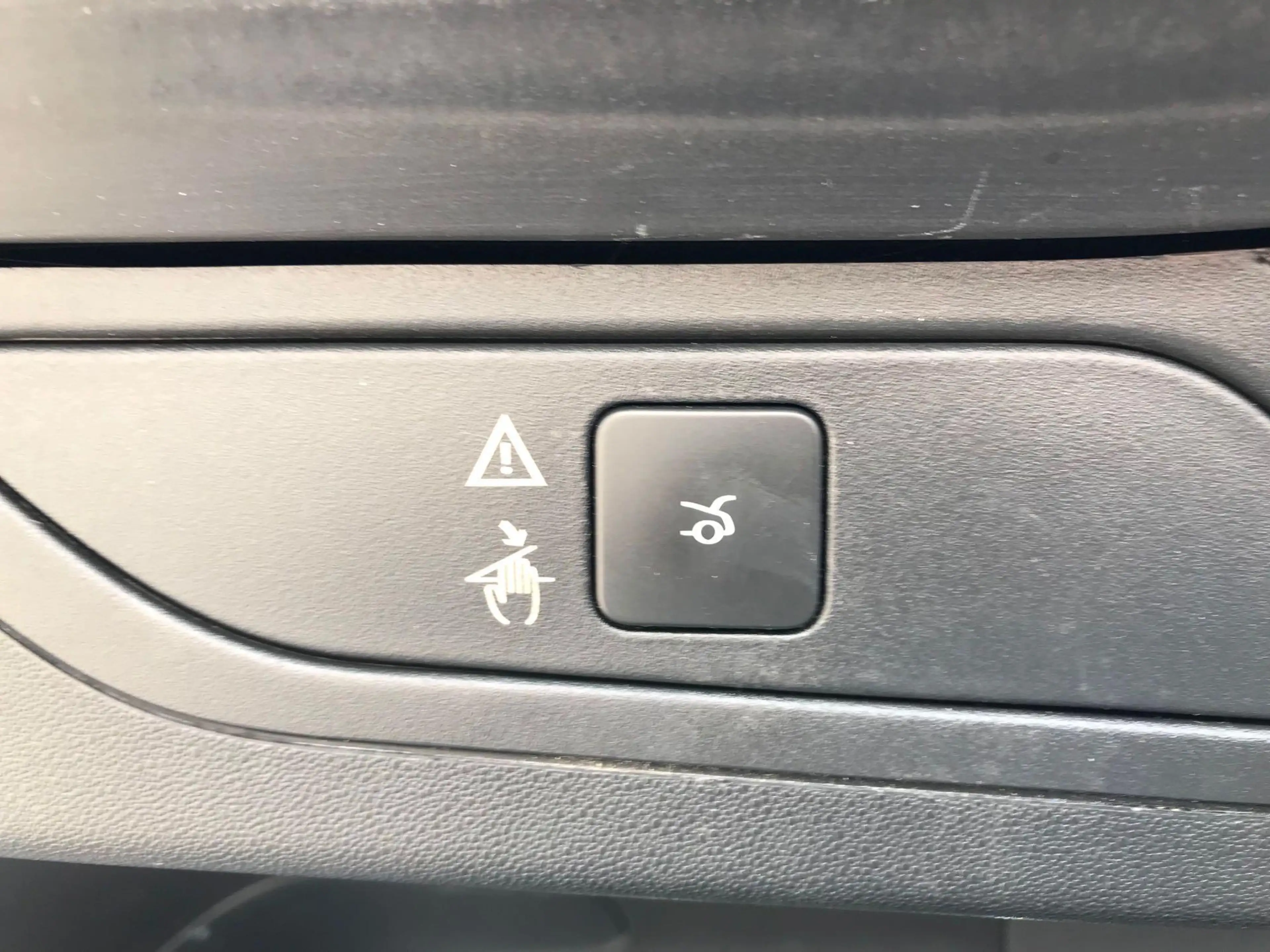 Citroen C4 Picasso 1.2 PureTech Shine — photo 8