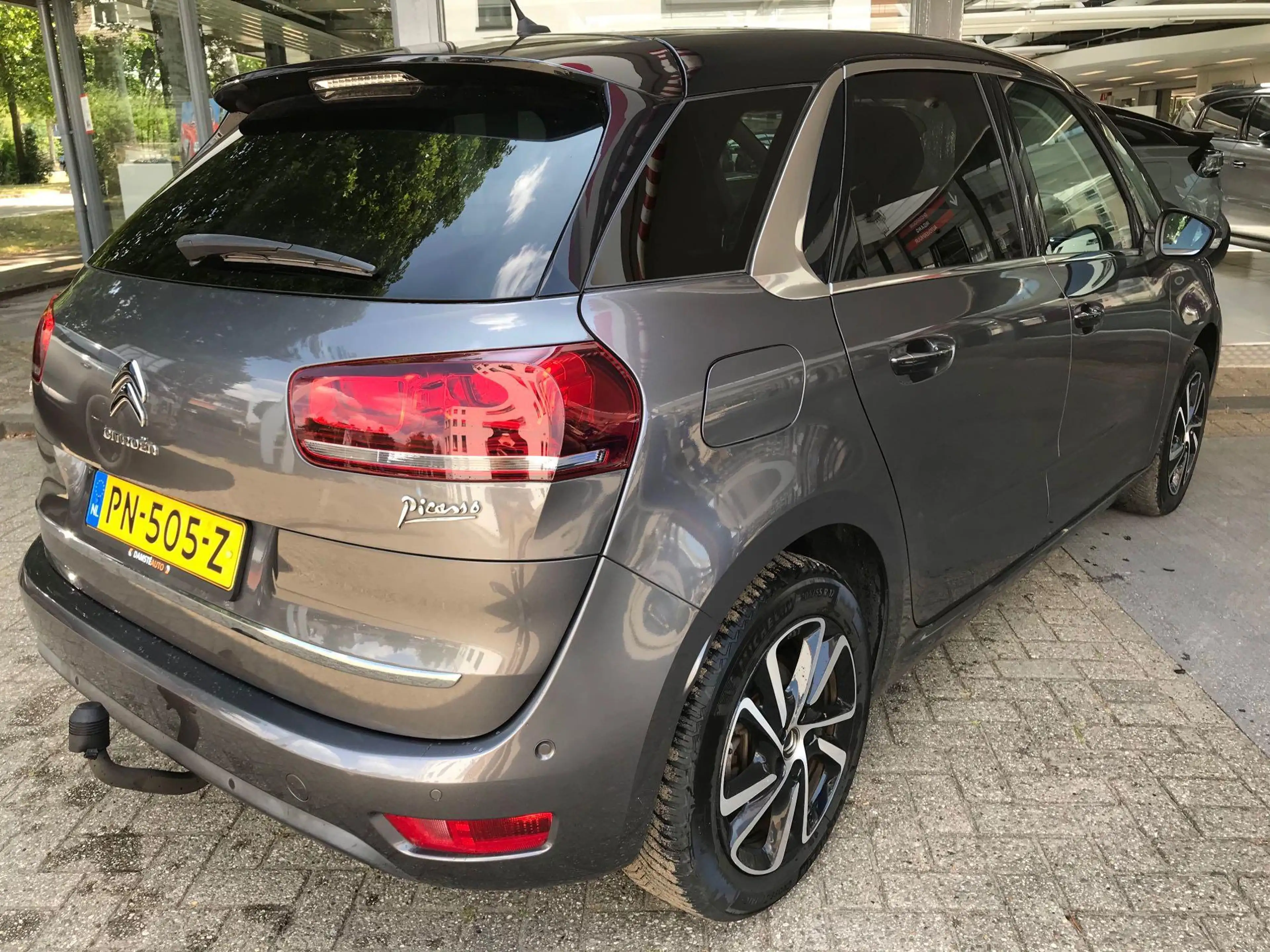 Citroen C4 Picasso 1.2 PureTech Shine — photo 2